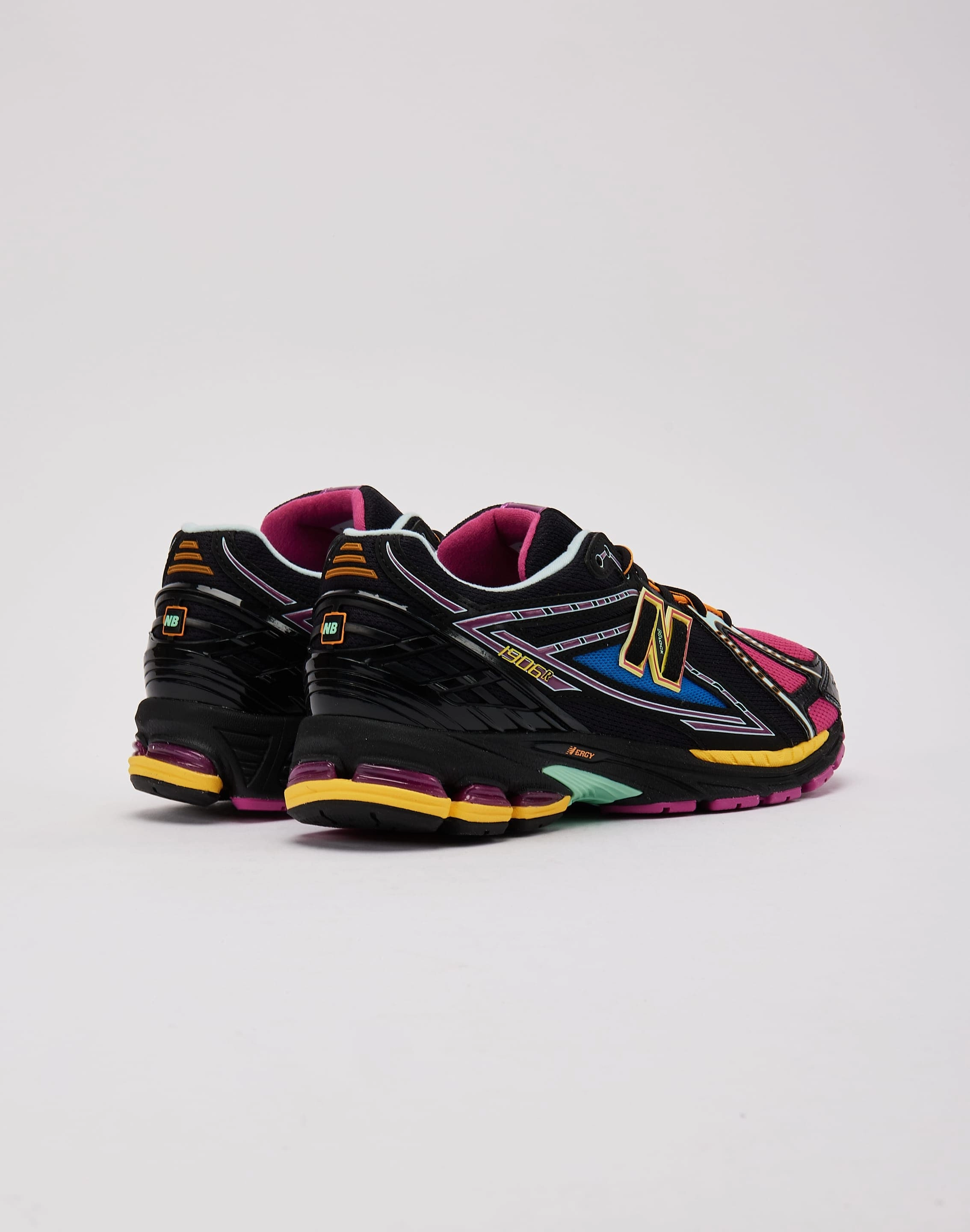 Seamless Stitching lightest New Balance 1906R