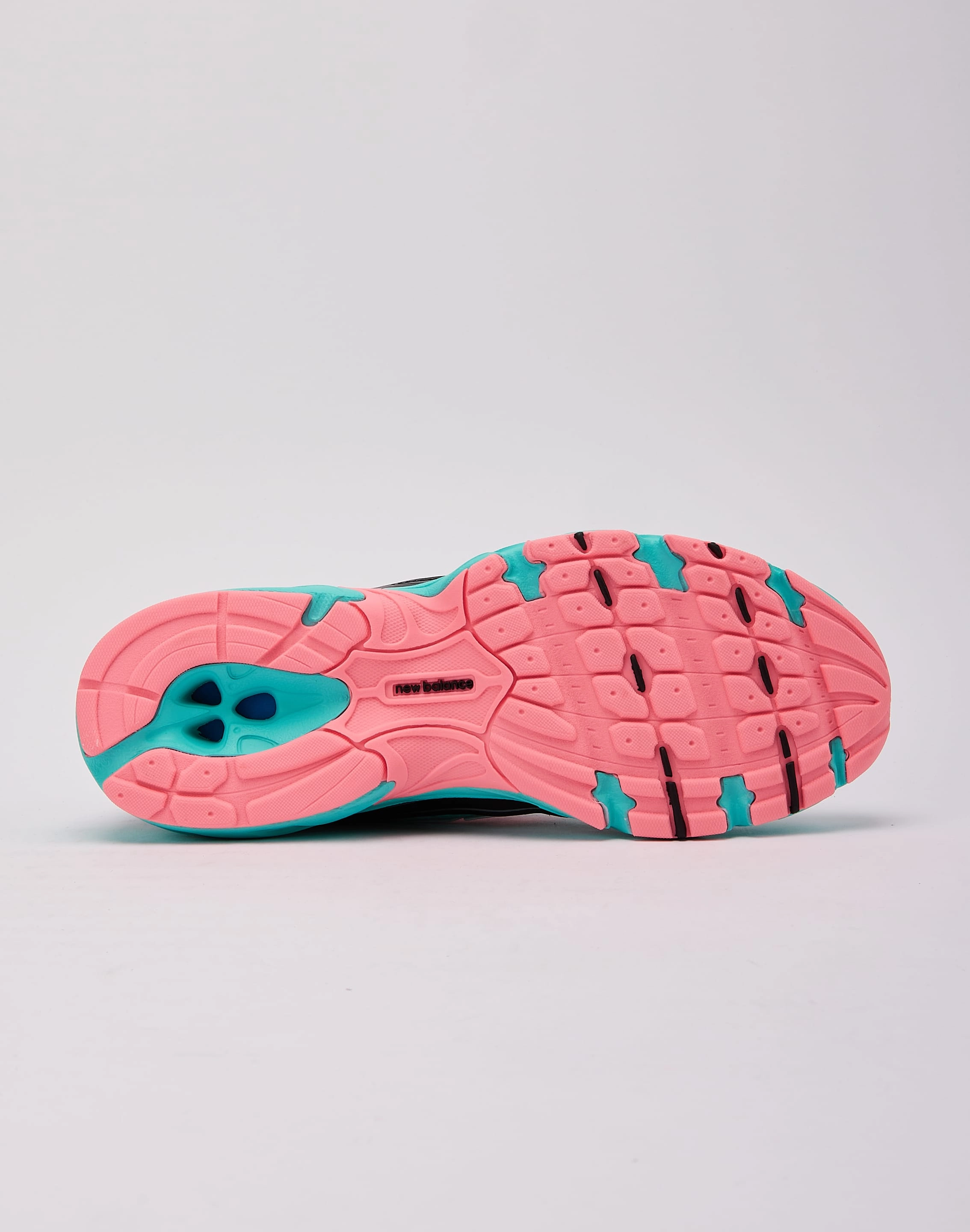 New Balance 740 generic shoes Sporty Style