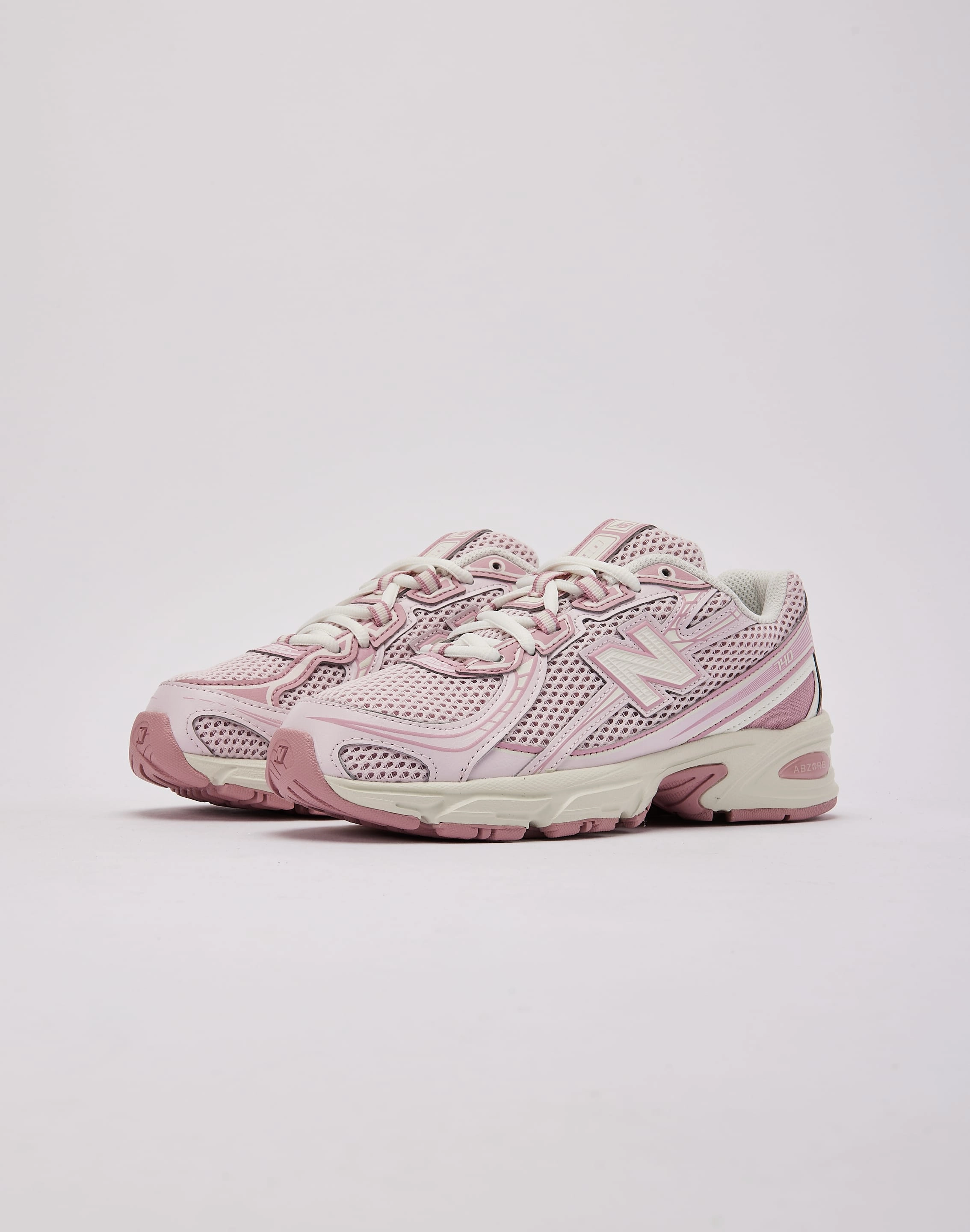 New Balance 740 sportsmanship