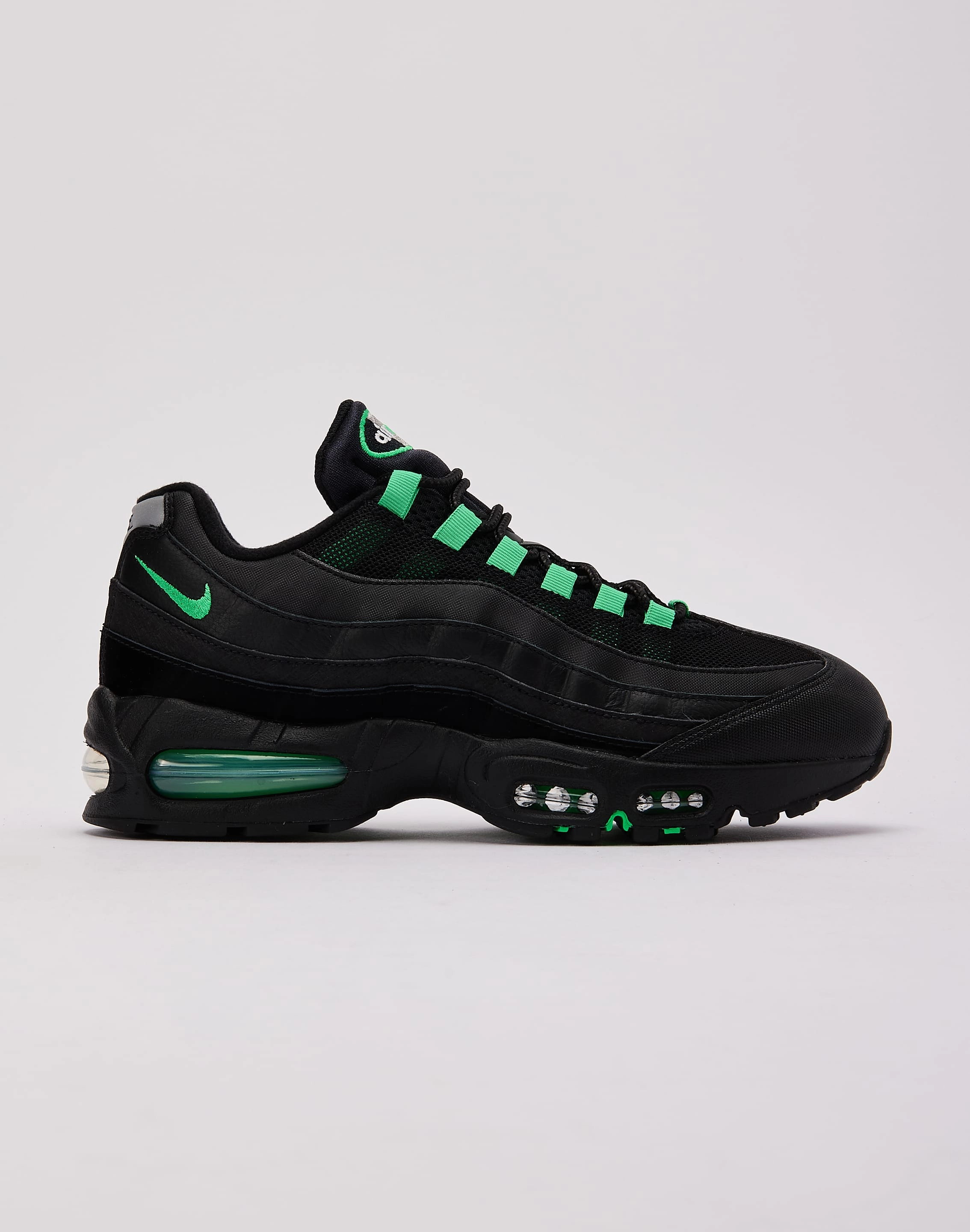 Nike Air Max 95 OG running - performance running in a tundra area