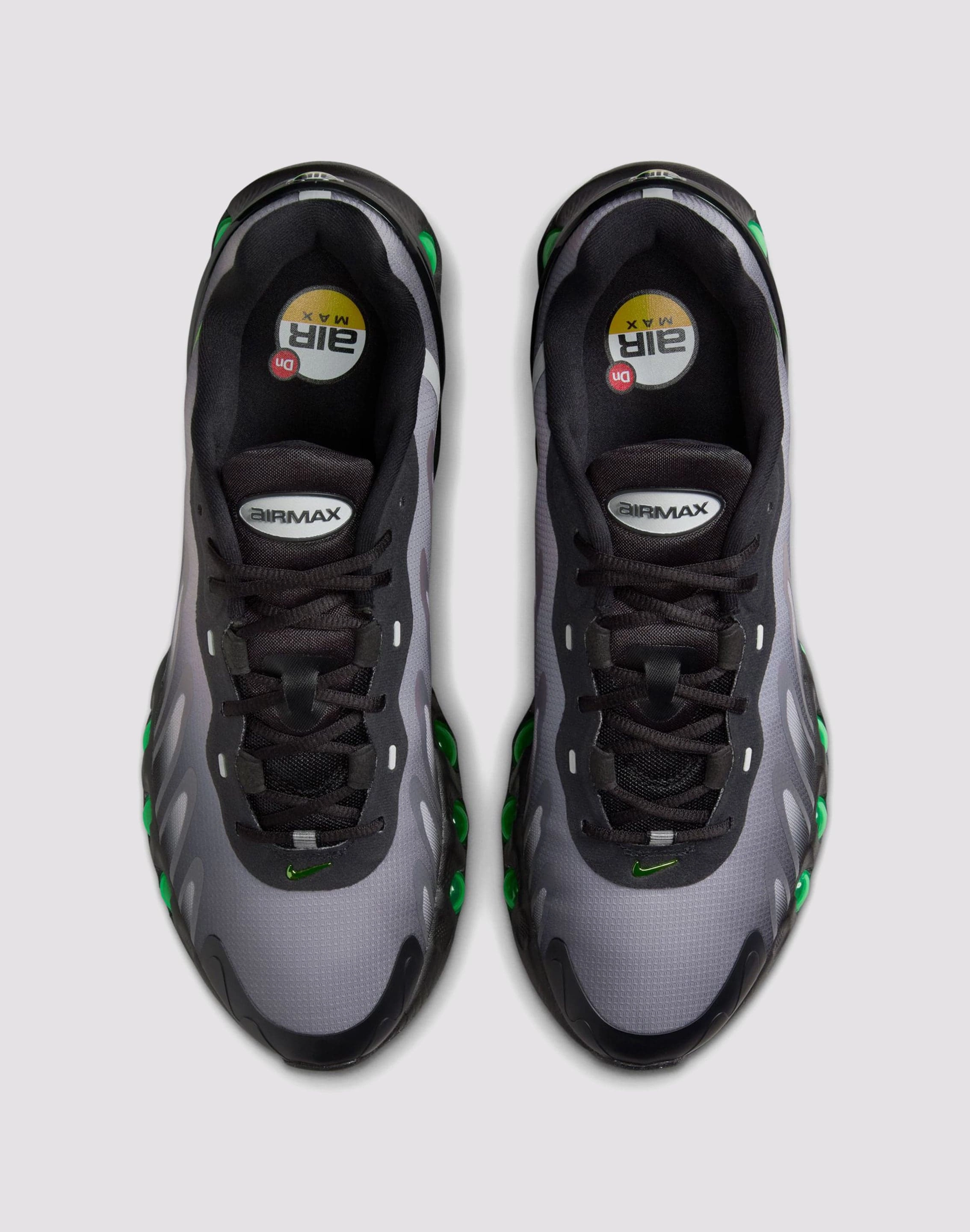 Asymmetric Collar Padding outdoor - style shoes Nike Air Max Dn8 "Black Volt"