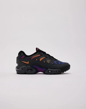 Nike Air Max Plus Drift Grade-School Anti Skid Tread