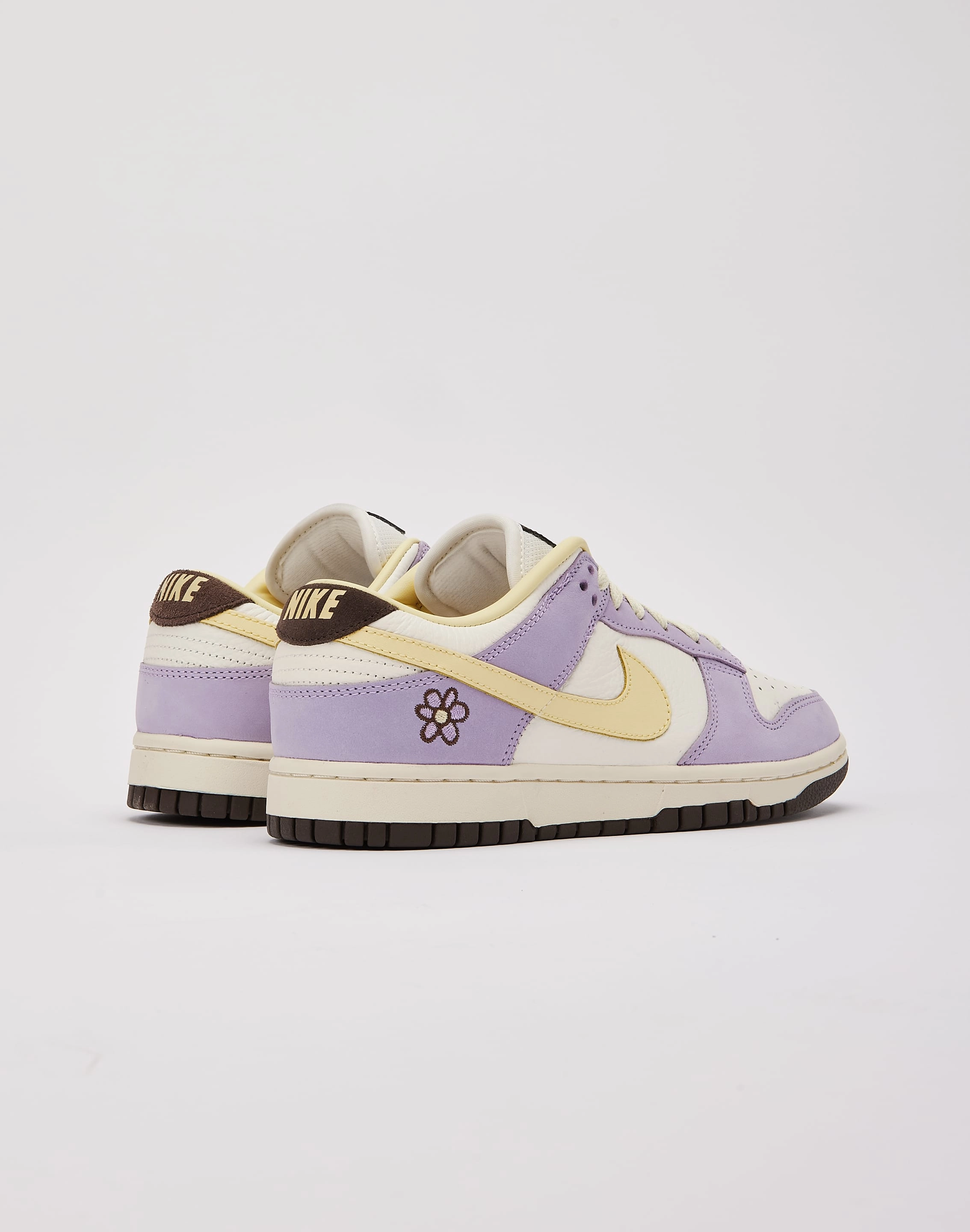 Nike Dunk Low Collapsible design