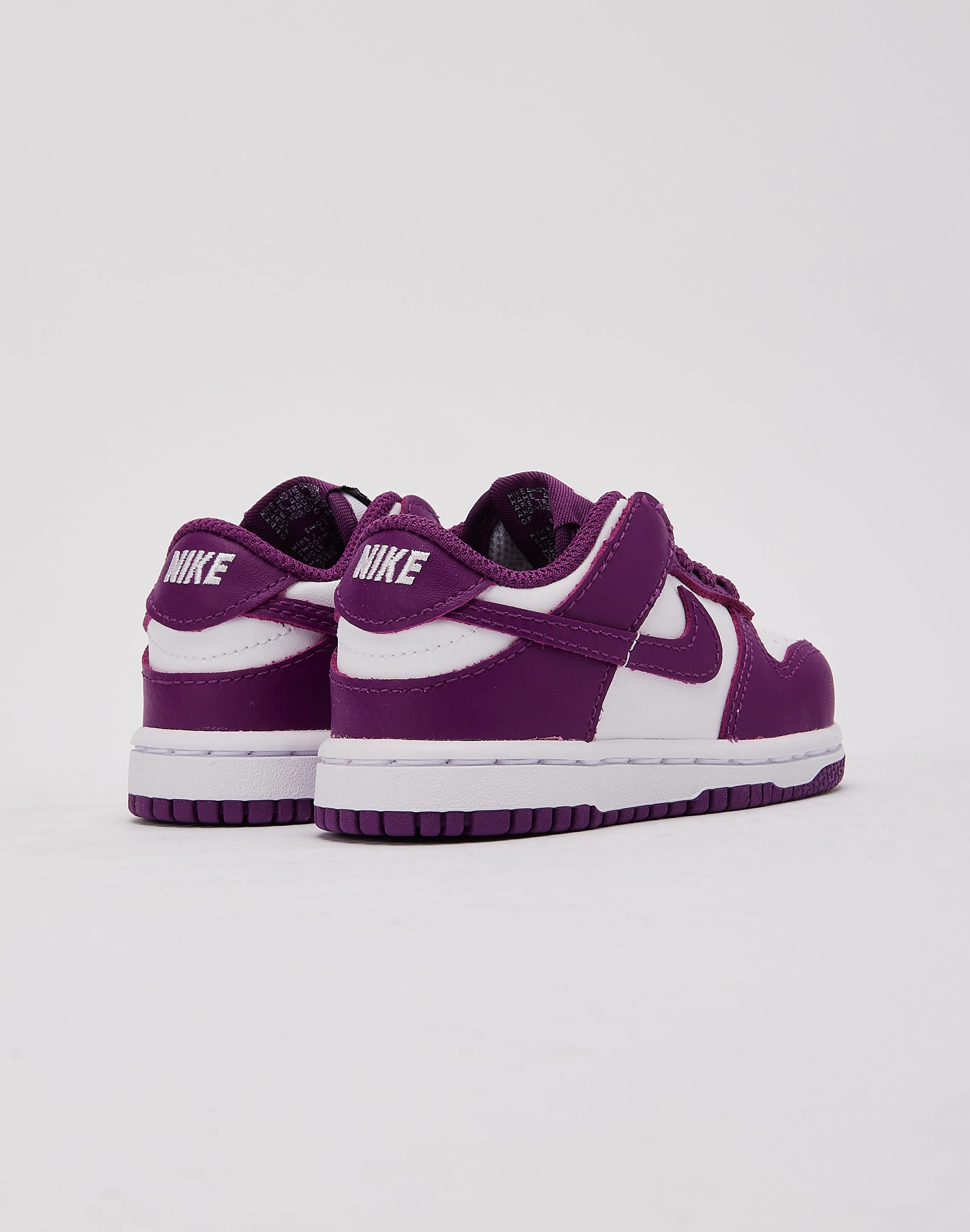 Basketball - inspired kids' shoes Nike Dunk Low Toddler