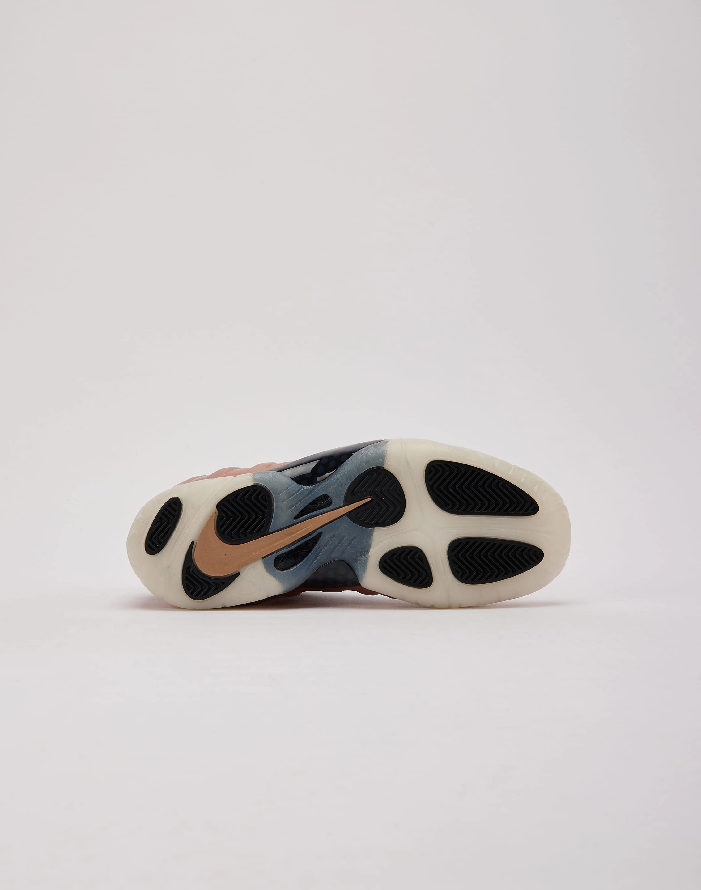 Nike Little Posite One 'Metallic Copper' Grade-School Playtime essentials