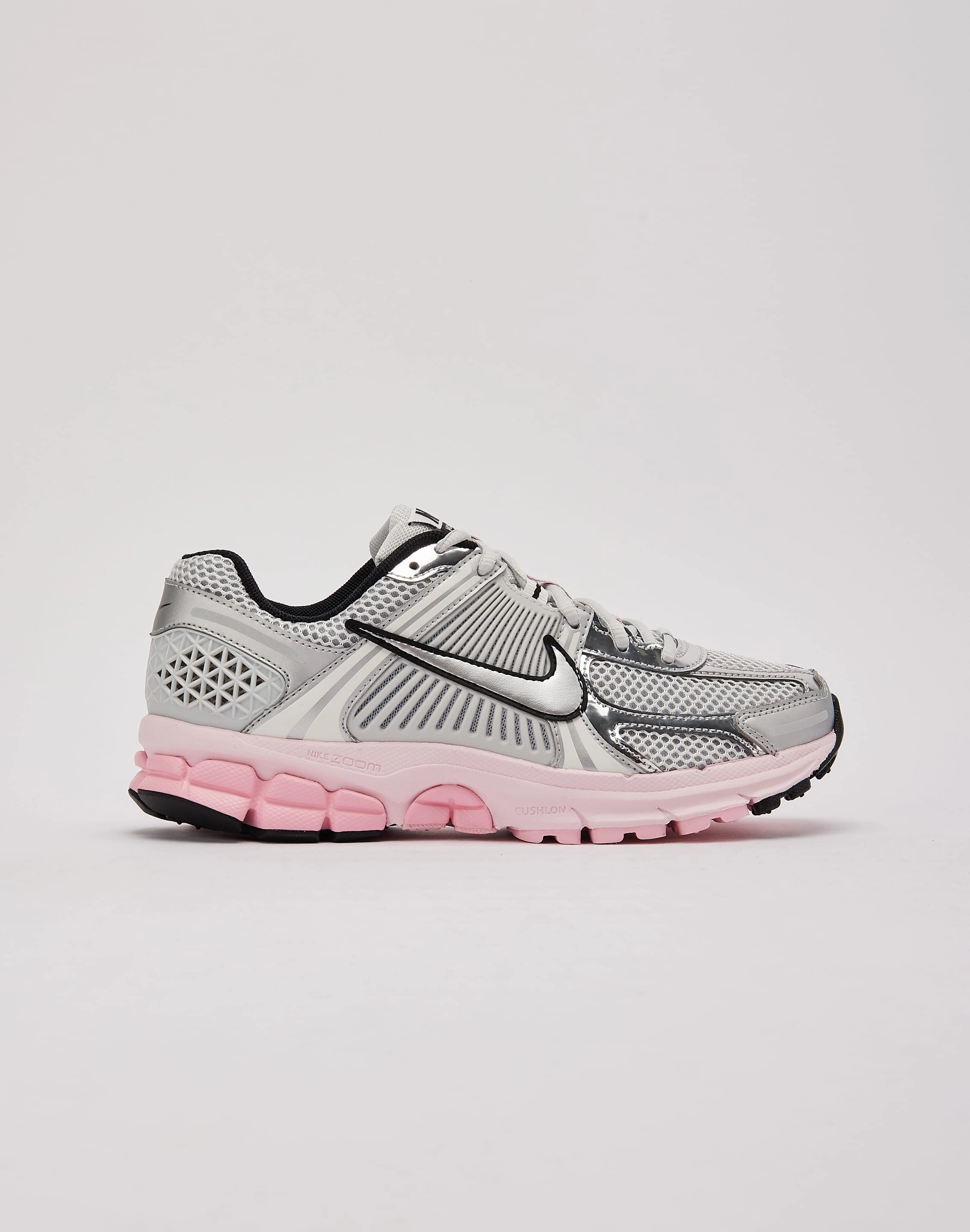 Structured ease Nike Zoom Vomero 5