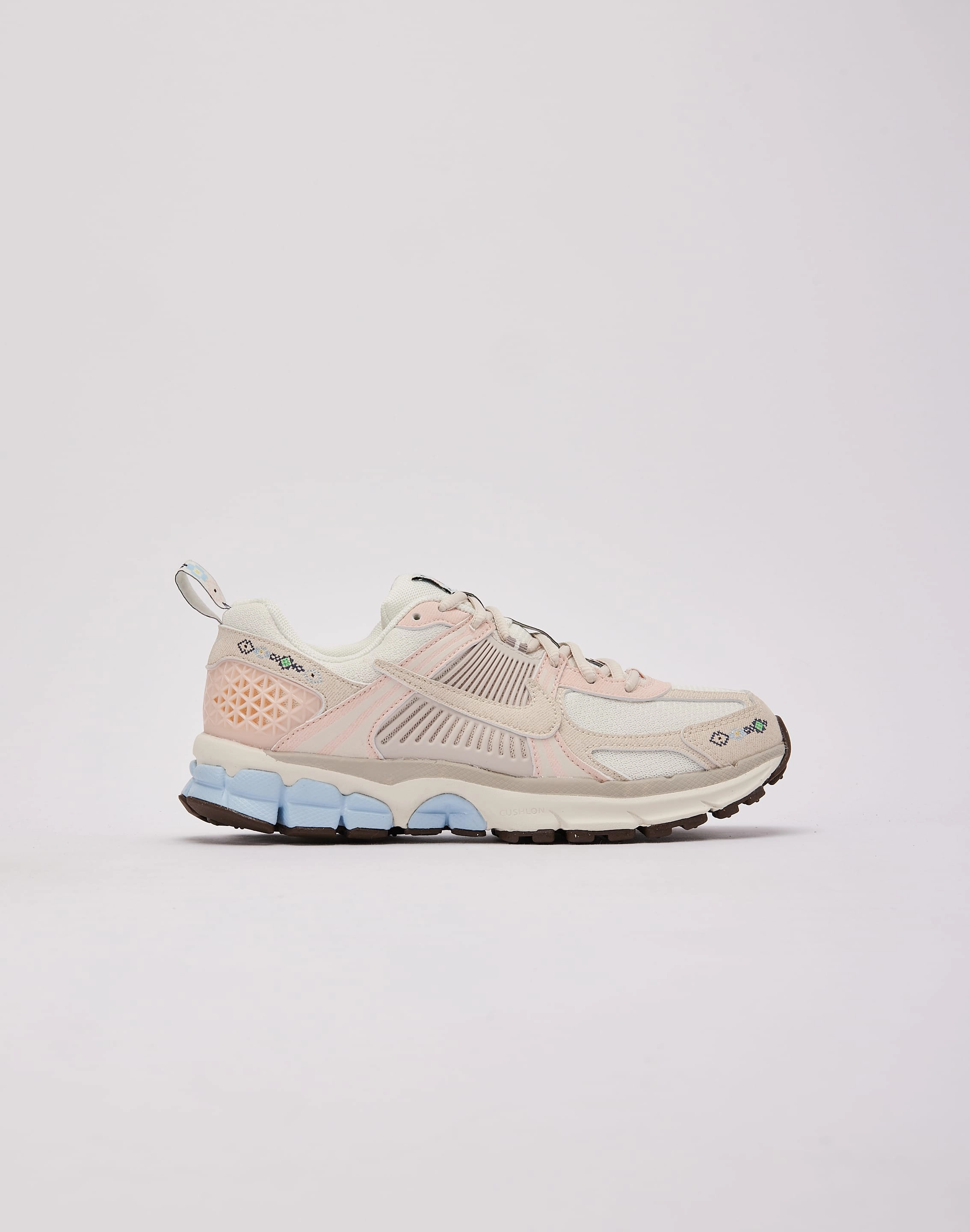 Nike Zoom Vomero 5 Grade-School teenagers