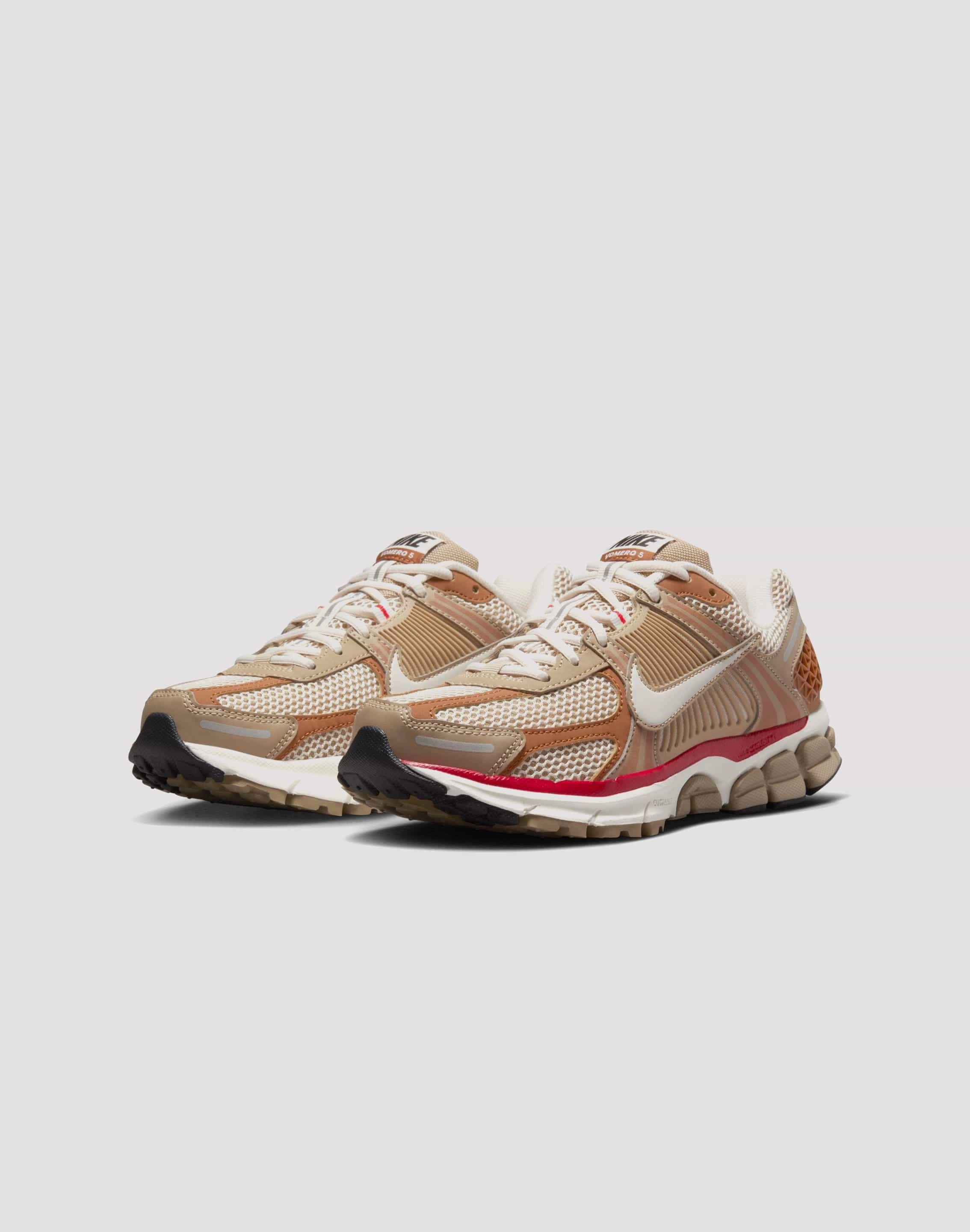 narrow - fit choice Impact Diffusion Nike Zoom Vomero 5 "Khaki/Phantom/Fire Red/Sail"