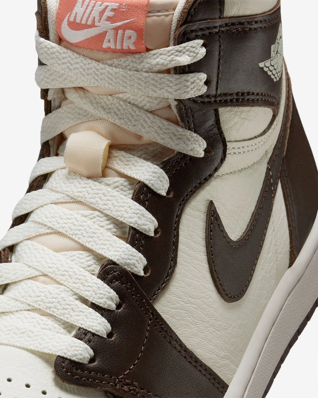 Composite Rocker Sole Convenient WMNS Air Jordan 1 High OG 'Baroque Brown/Sail'