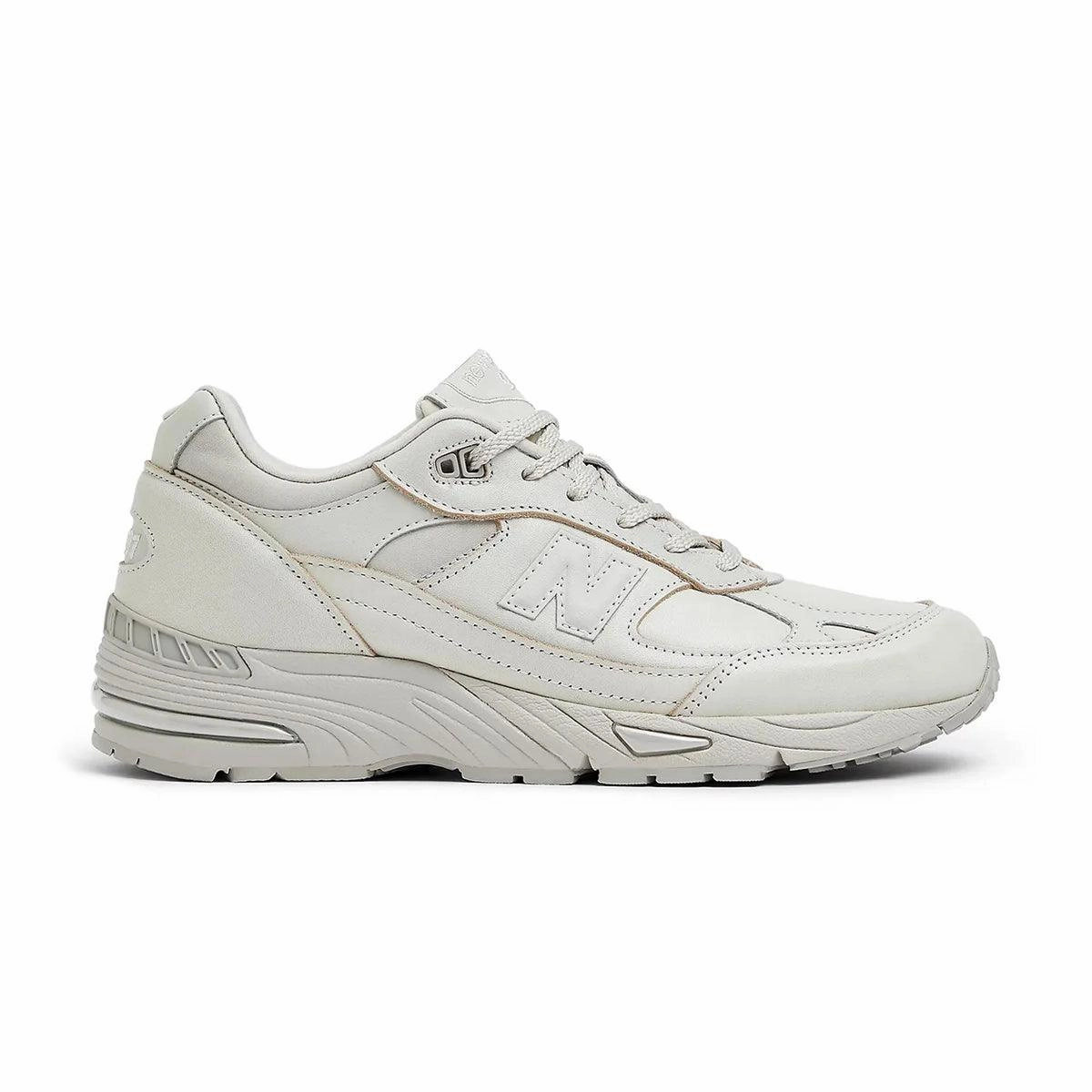 All-day Traction Blown Rubber Outsole in UK 991 'Off White'