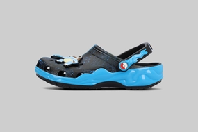 Pokemon x Crocs Classic Clog 'Charizard vs. Blastoise' Motion control Anti   Bacterial