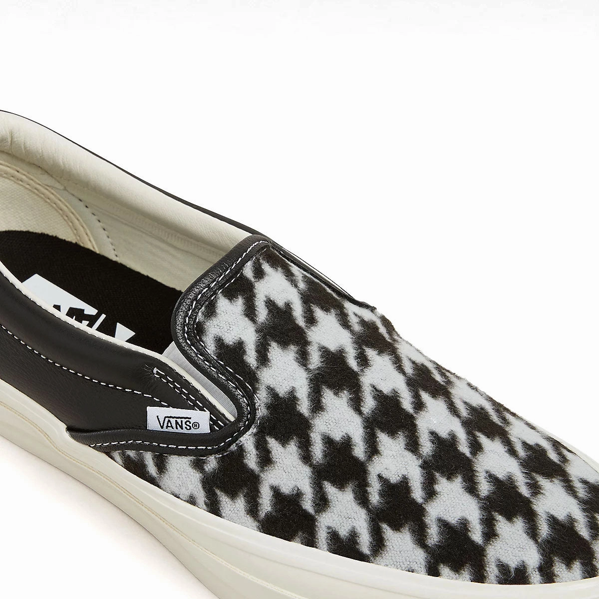 Premium Slip-on 98 'Black' Contoured Arch Stabilizer