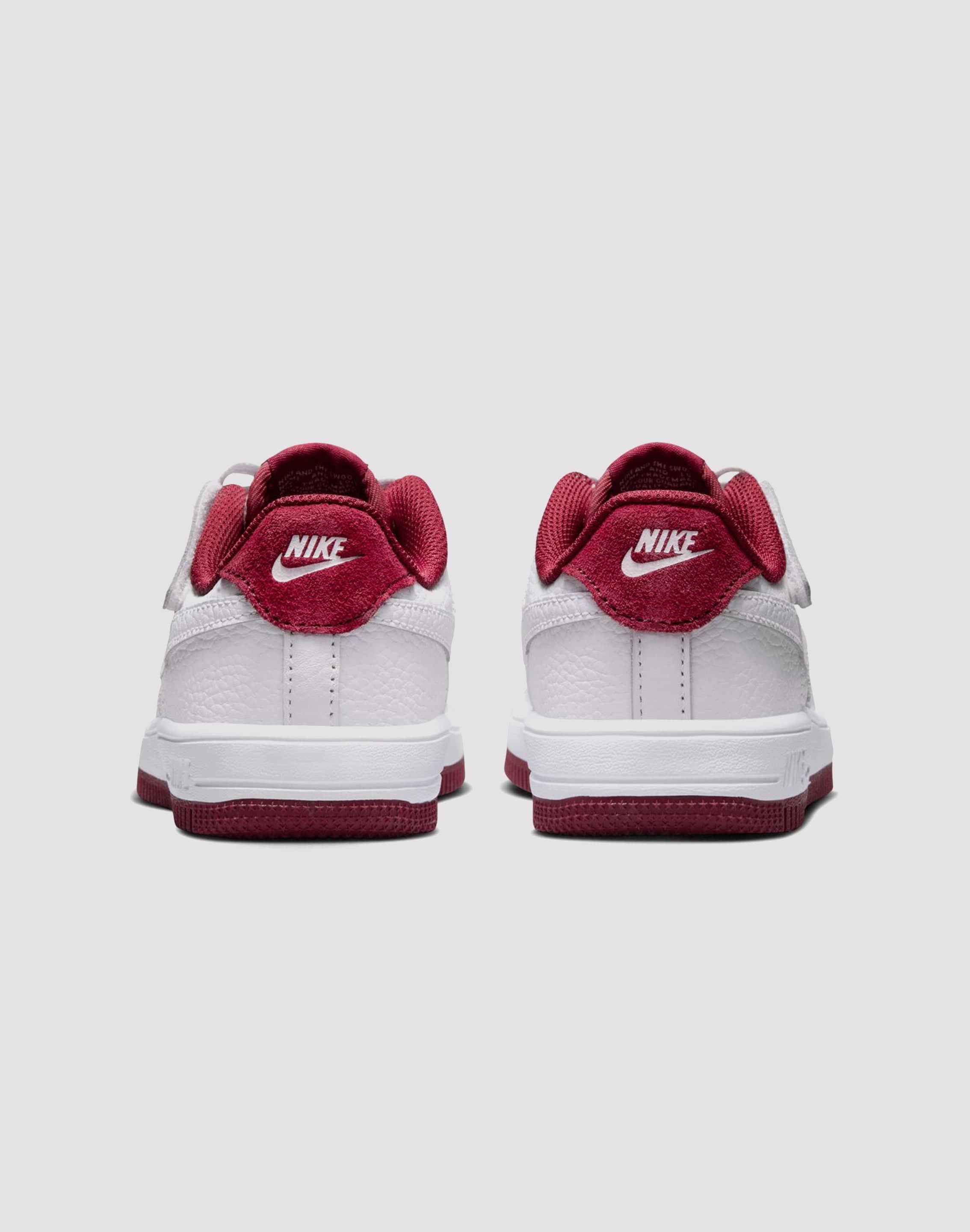 Nike Air Force 1 Low EasyOn LV8 3 Preschool Boys' "White/Team Red" Soft Sole Flexible Tread Pattern