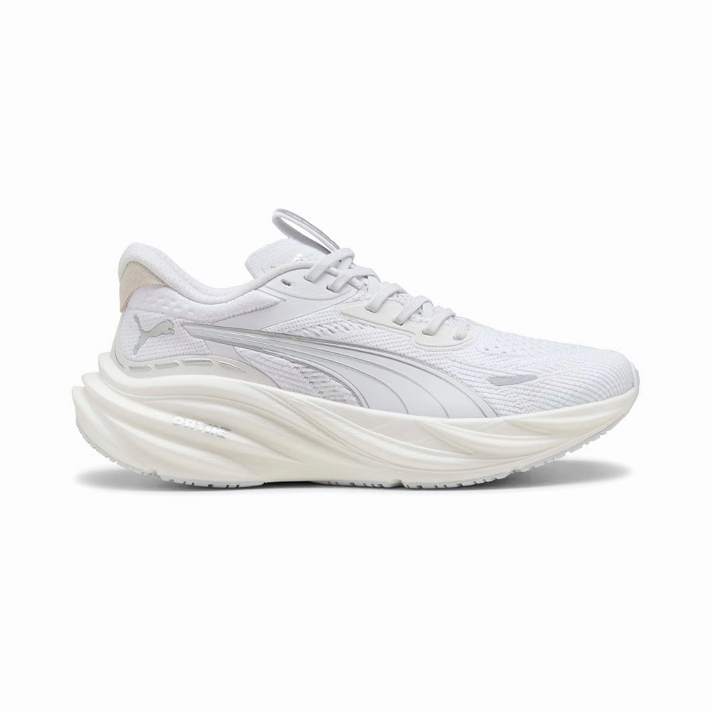 Magnify Nitro 3 Running Shoes Built-in wear