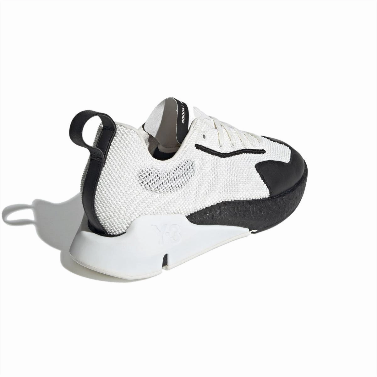 Metallic rollerblading Orisan