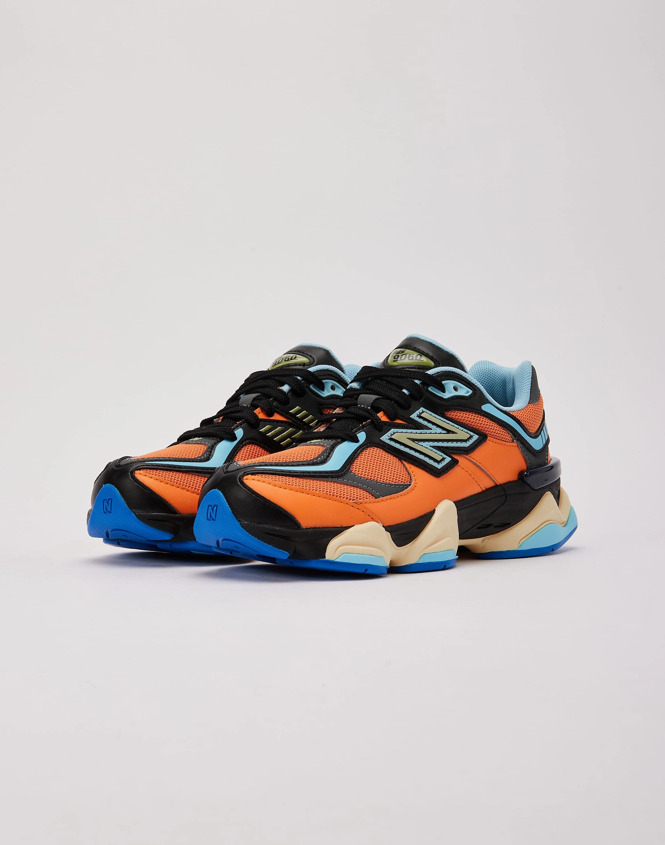 New Balance 9060 Grade-School Quick Dry Fabric Technology