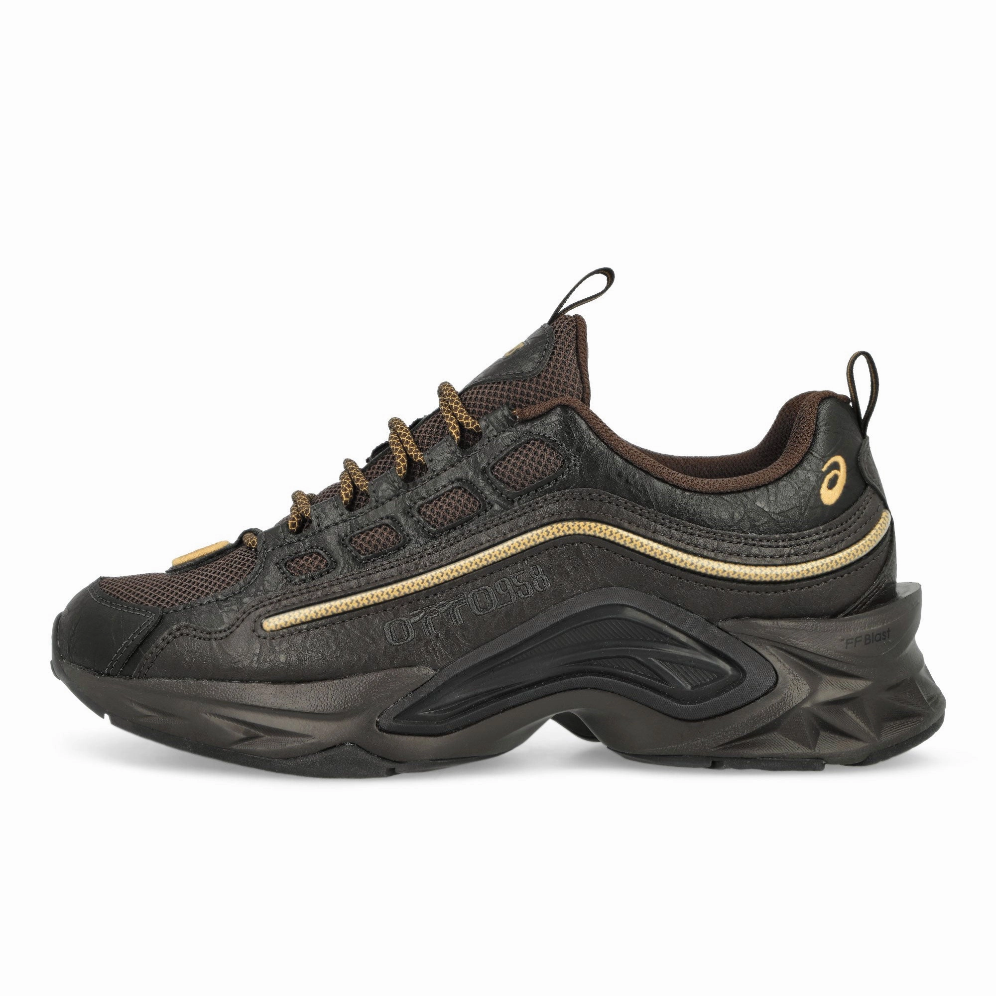 Adaptive Cushioning Tech Thermal Regulating Interior Protoblast-CMLVIII