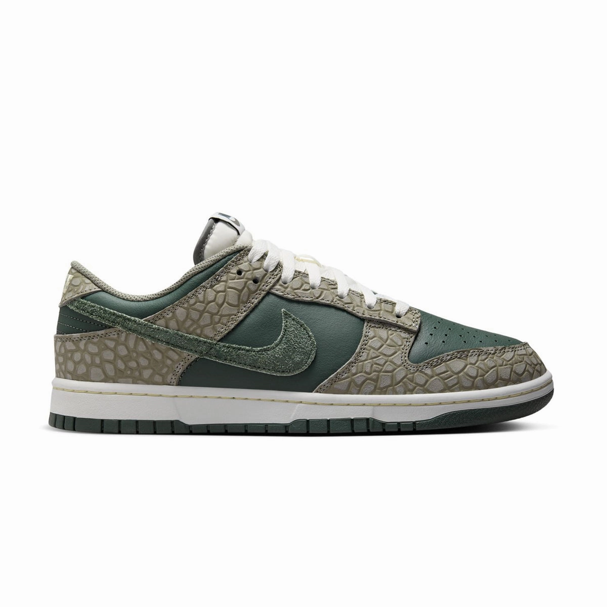 Dunk Low Retro Premium 'Urban Landscape 2.0' Flexible Sole Technology Anti microbial coating