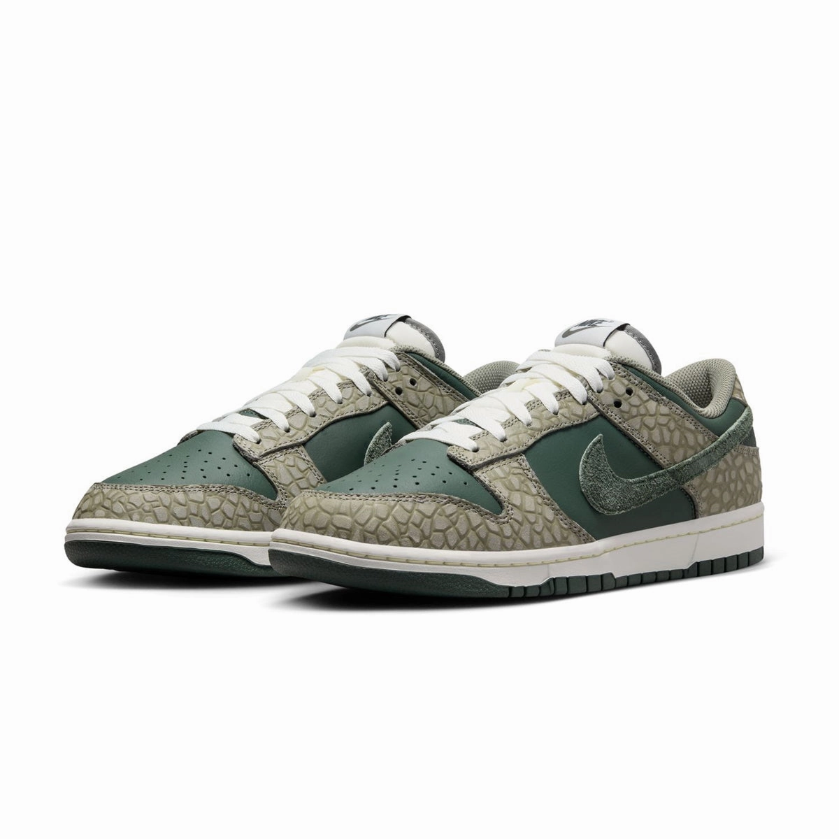 Dunk Low Retro Premium 'Urban Landscape 2.0' Anatomical Last Shape