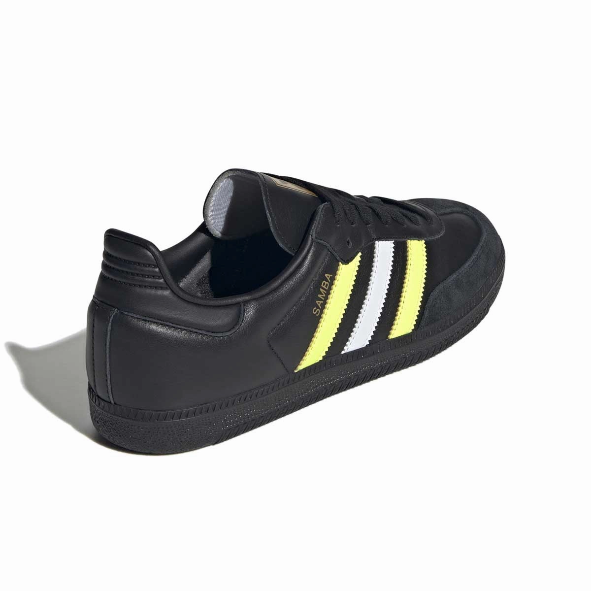 Samba OG 'Black Solar Yellow' Sculpted cushioning Characteristic