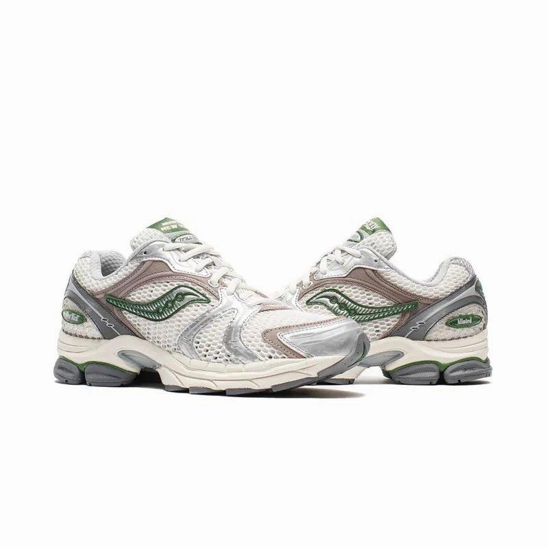 Padded Step SAUCONY-PROGRID TRIUMPH 4  Unisex