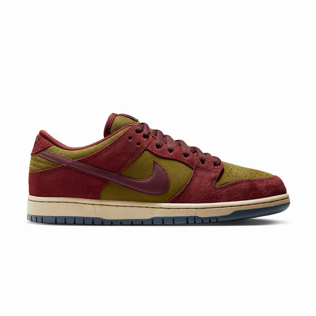 SB Dunk Low Pro 'Dark Team Red Olive Flak' basketball players - specific functions Non Restrictive Toe Box