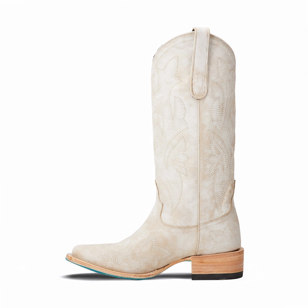 Iconic look Saratoga Embroidered Square Toe Cowboy Boot