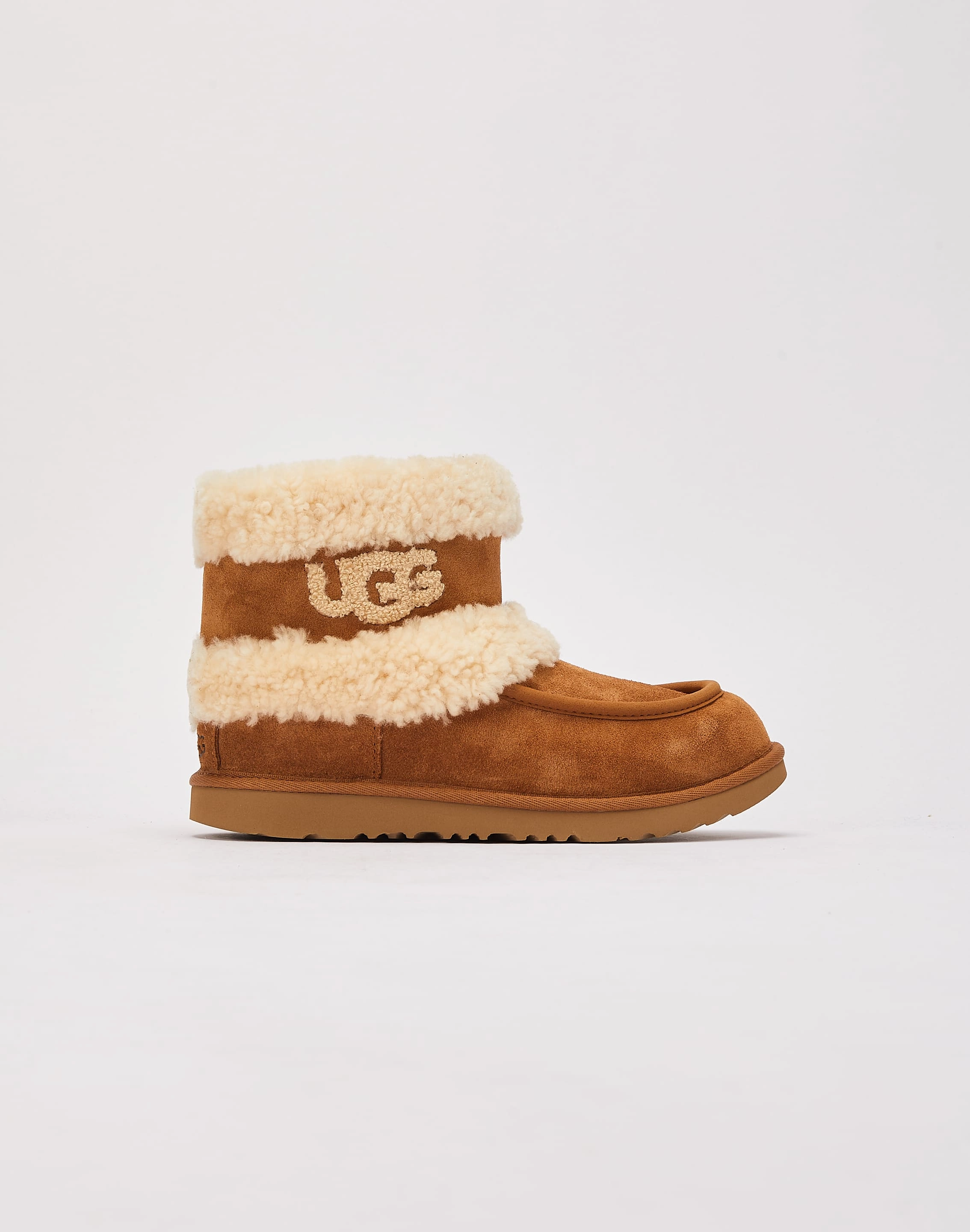 Torsional Stability System School - appropriate kids' shoes UGG Ultra Mini Fluff Boots Grade-School