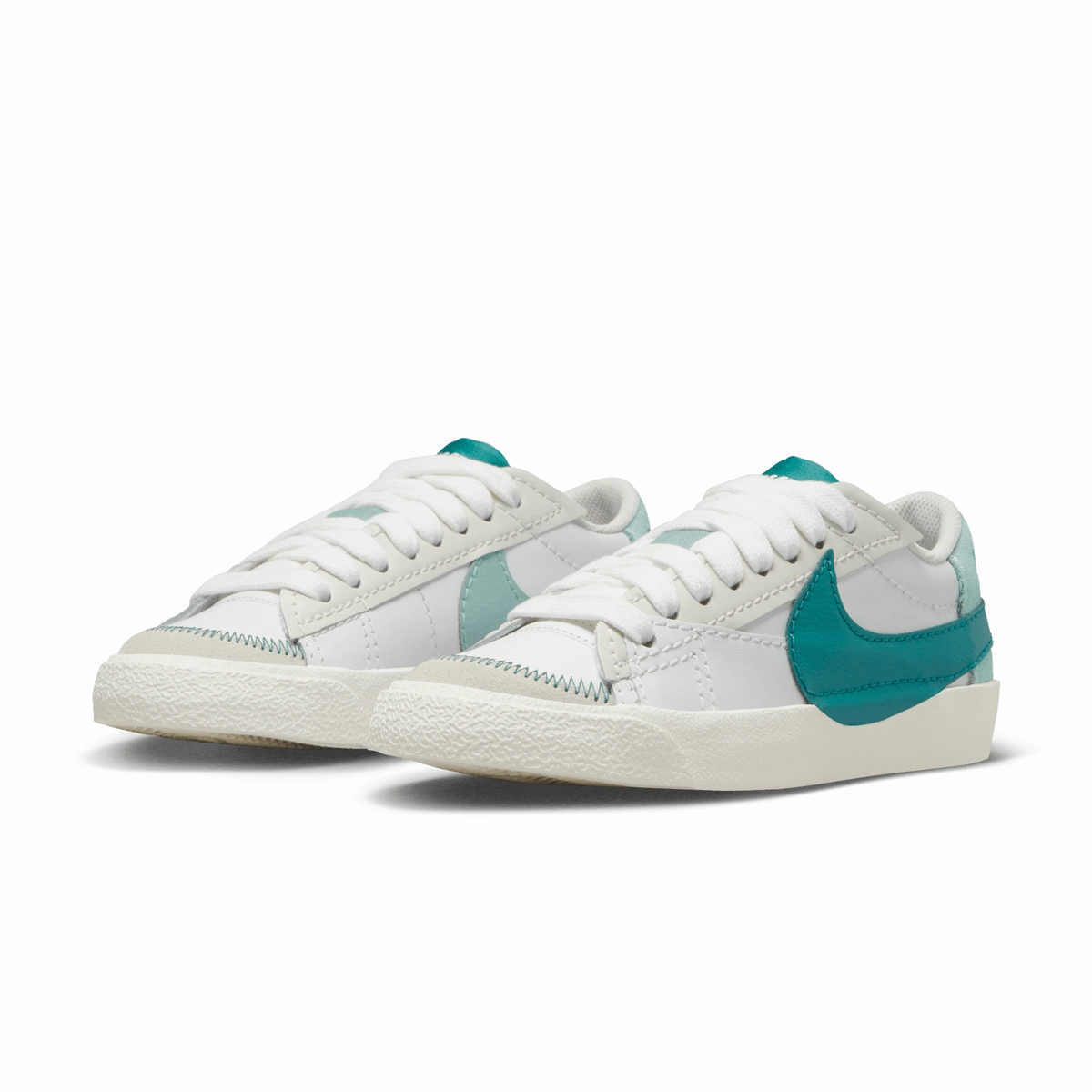 Wmns Blazer Low '77 Jumbo 'Geode Teal' Durable Rubber Tread Slip On Mechanism