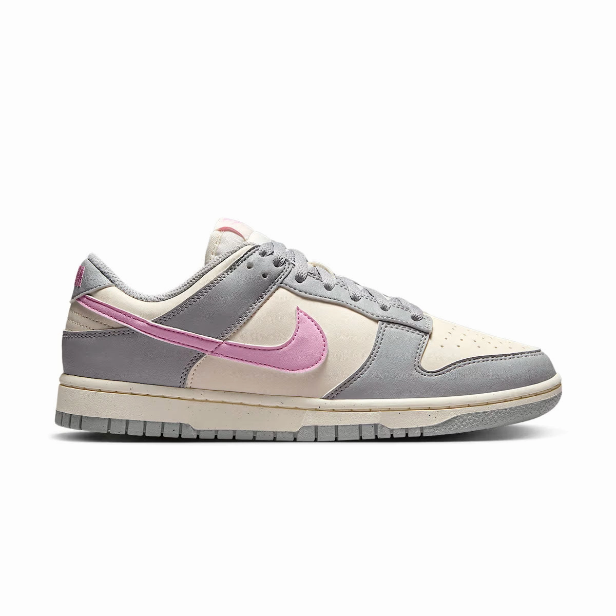 Glam shock absorption Odor Neutralizing Fibers Wmns Dunk Low Next Nature 'Light Smoke Grey'