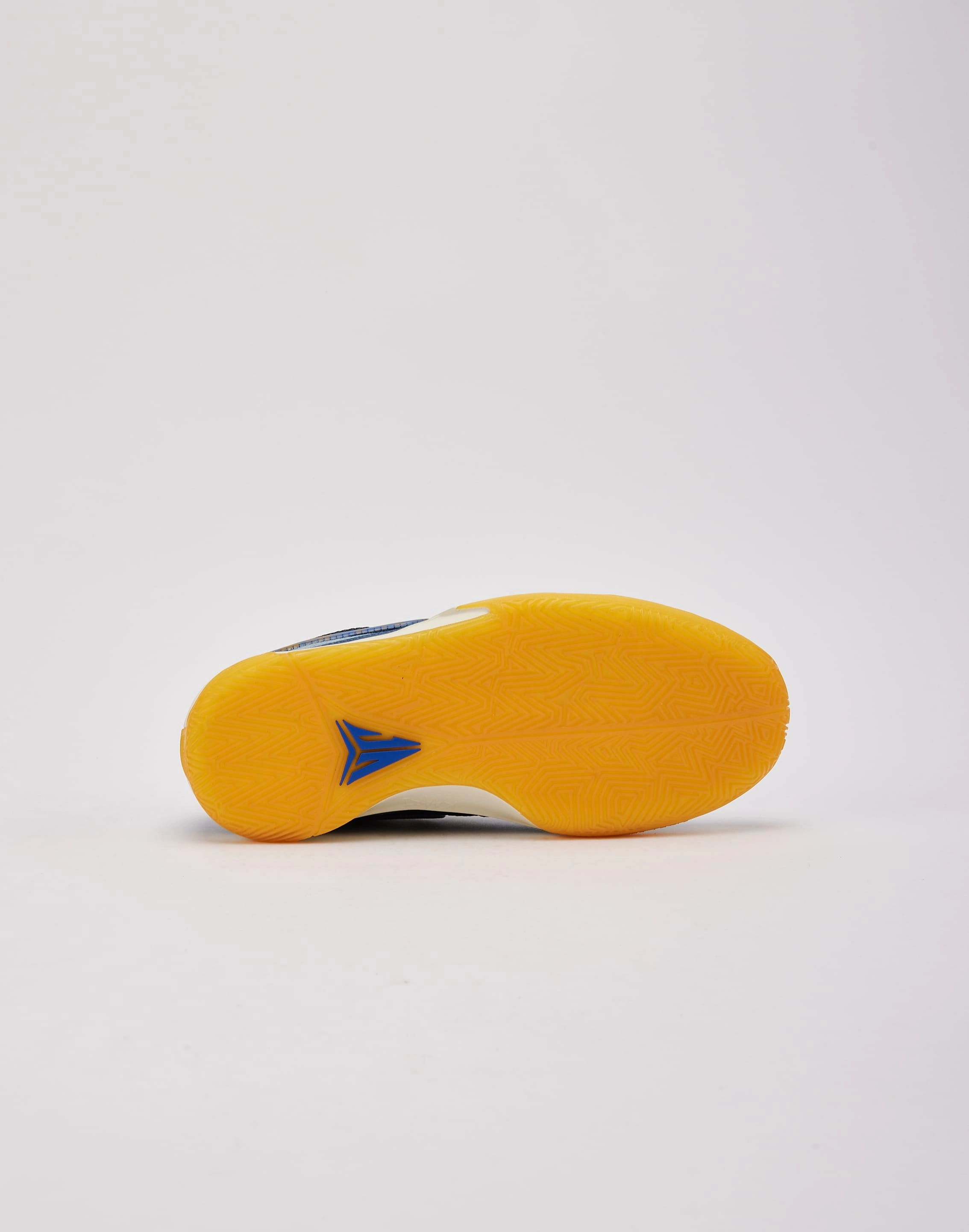 Nike Ja 1 SE Grade-School Flexible sole construction Comfort Padding