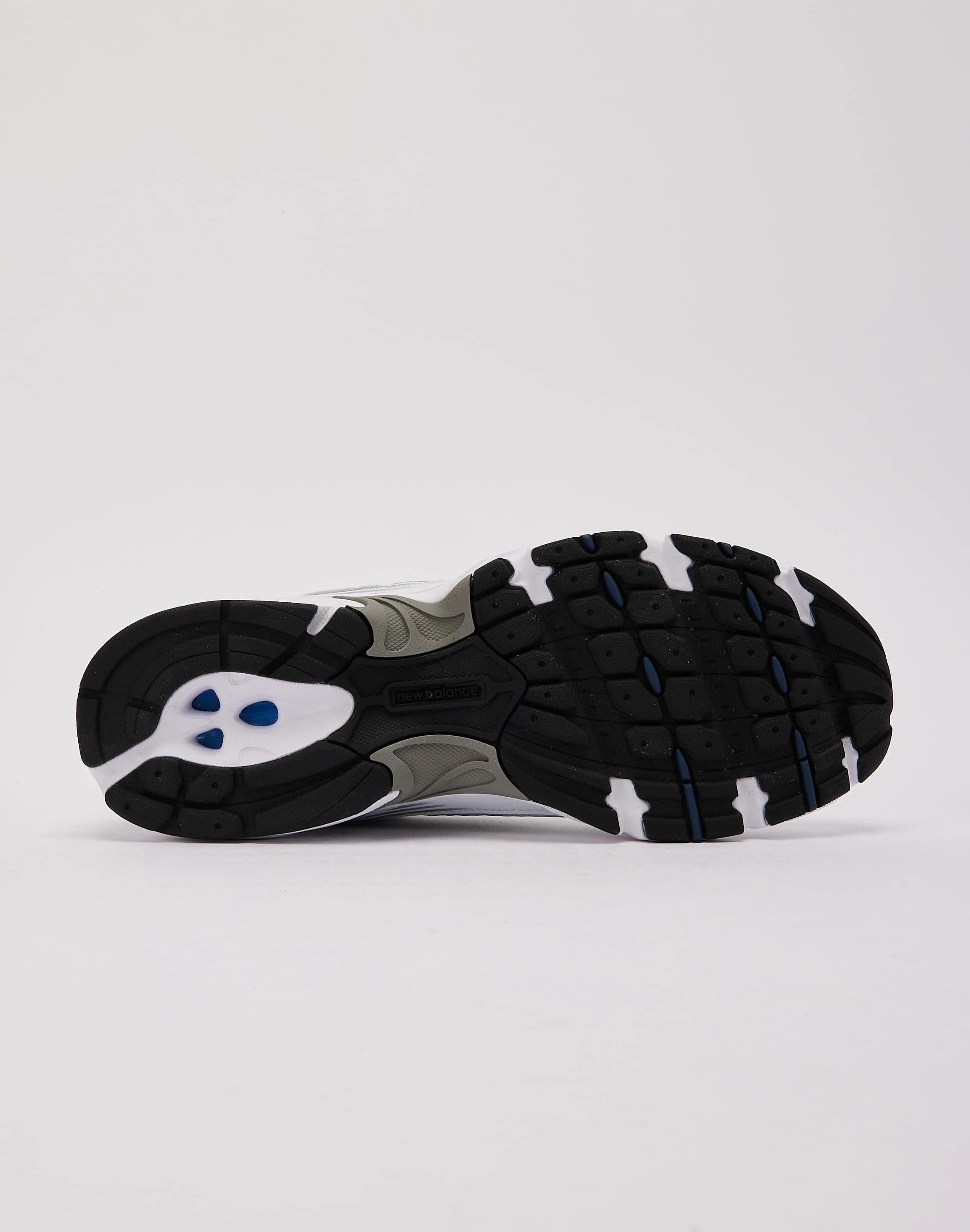 New Balance 530 provide support