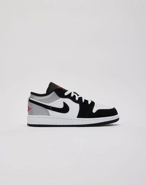 Jordan Air Jordan 1 Low SE Grade-School Anti Slip