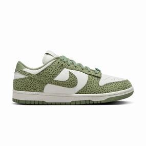 Waterproof Technology Wmns Dunk Low Premium 'Safari Honeydew'
