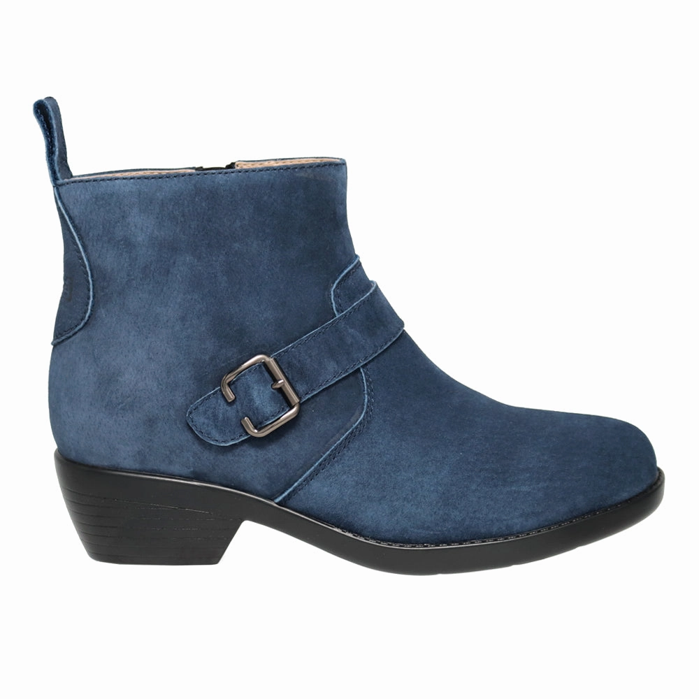 most trendy Memphis Round Toe Zippered Booties