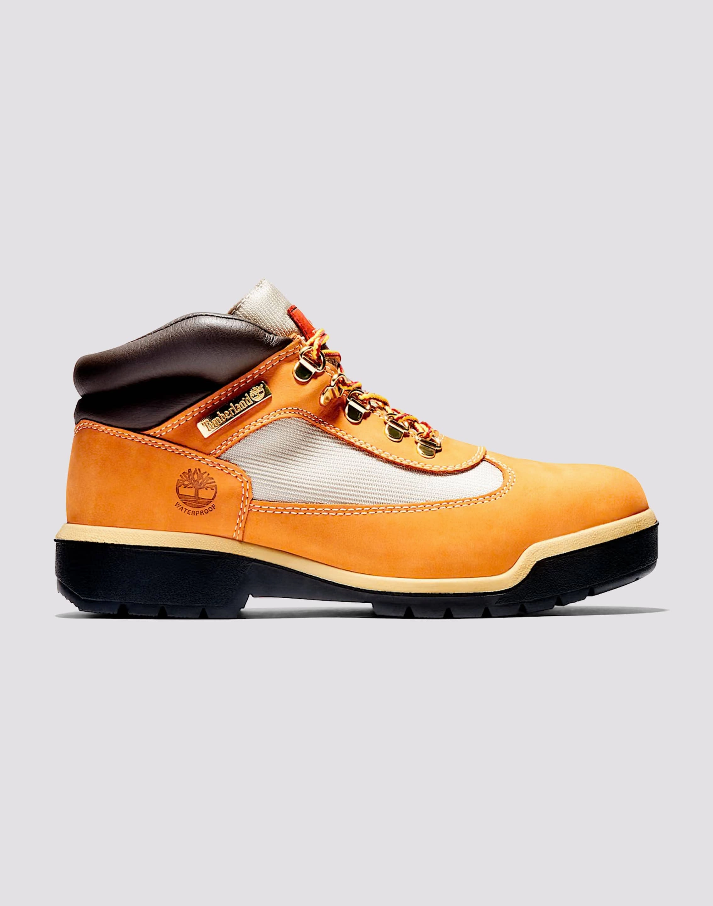 Adjustable Fastening Timberland Field Boot