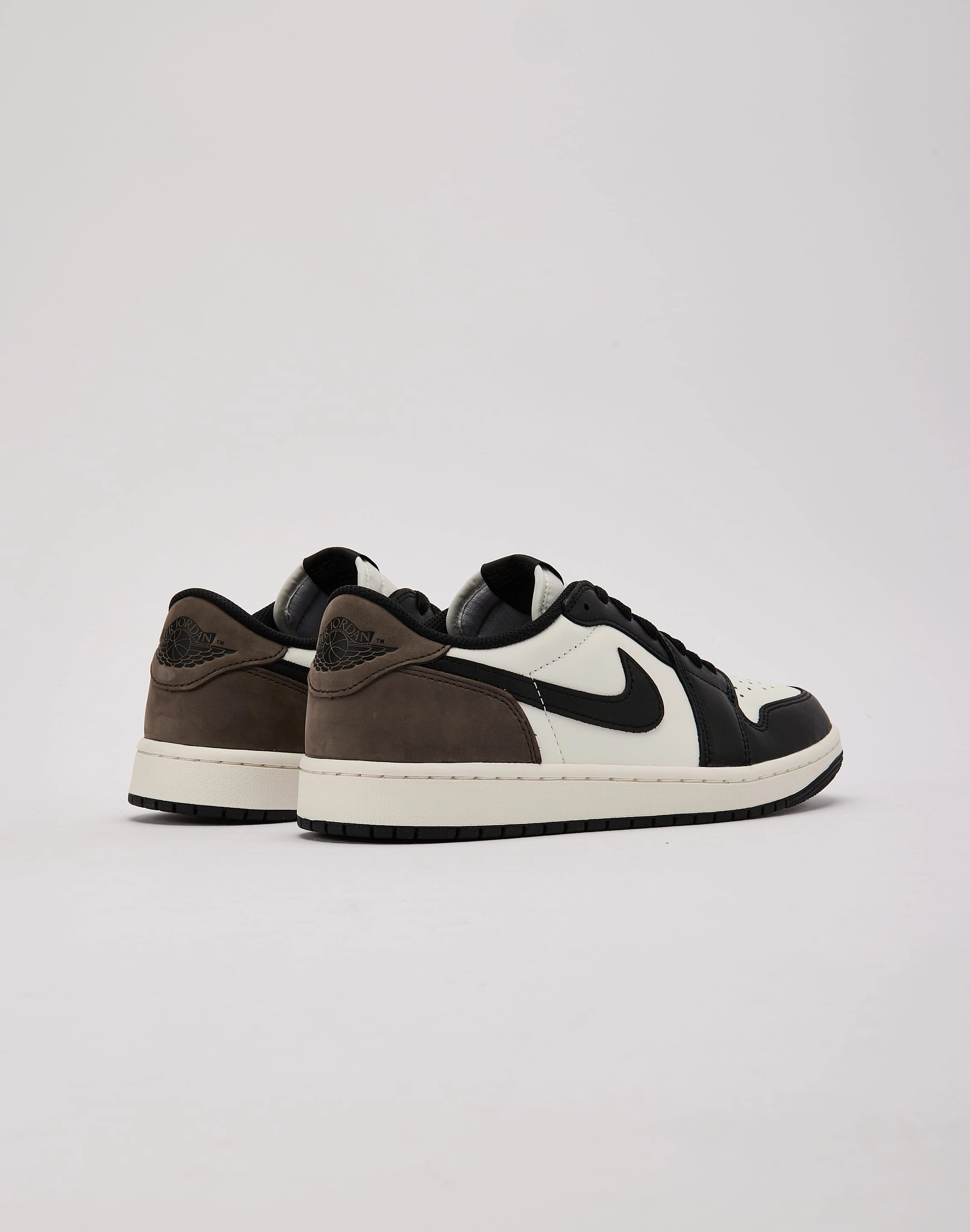Jordan Air Jordan 1 Retro Low OG 'Mocha' Anti Slip Traction