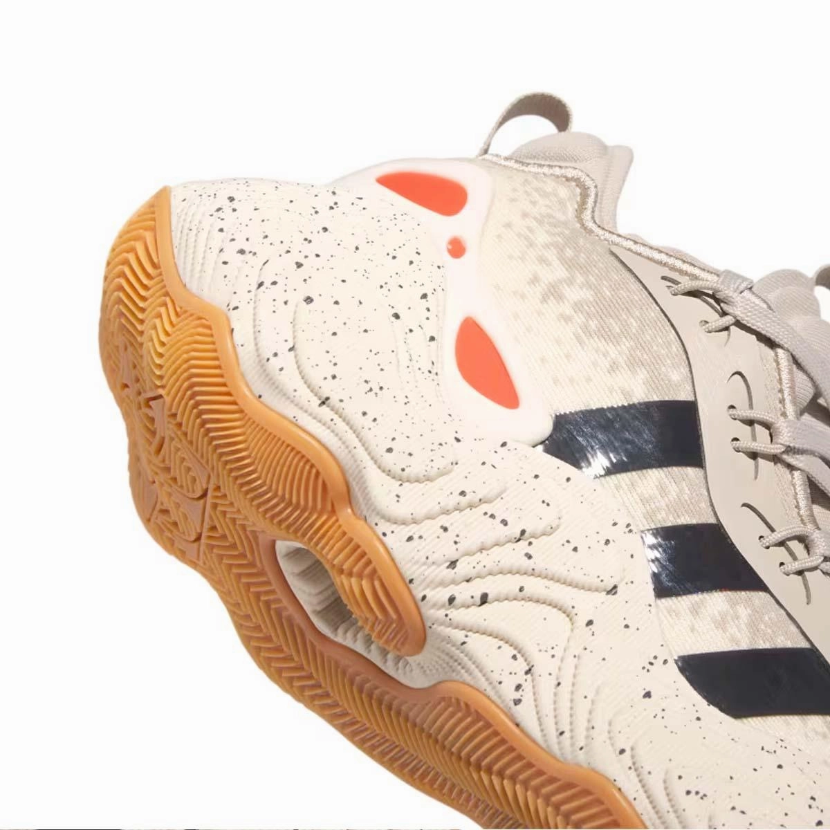 Trae Young 3 'Wonder Beige Abrasion Resistant Toe Cap Adjustable Heel Strap