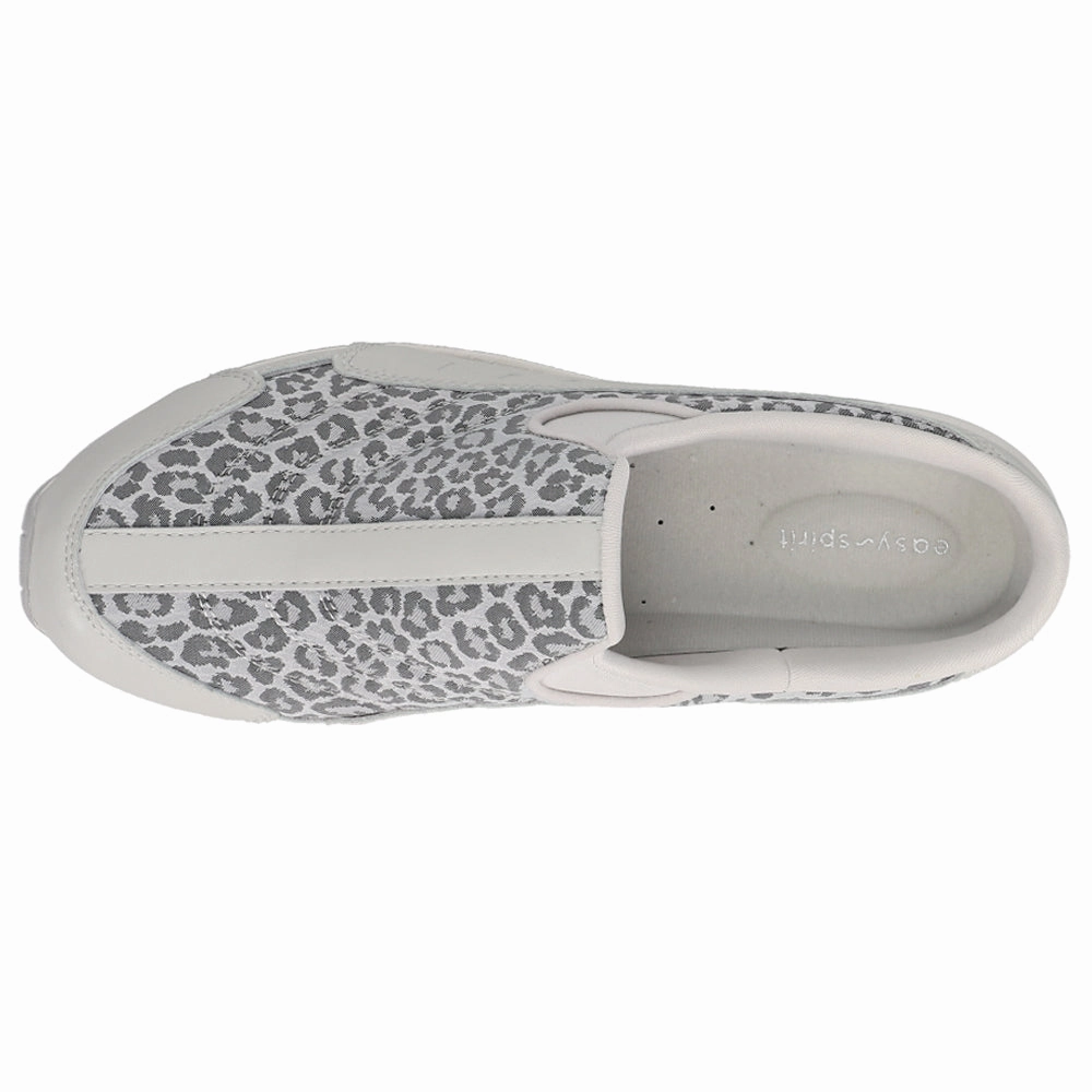 Fashion-forward comfort Traveltime Leopard Mule Sneakers