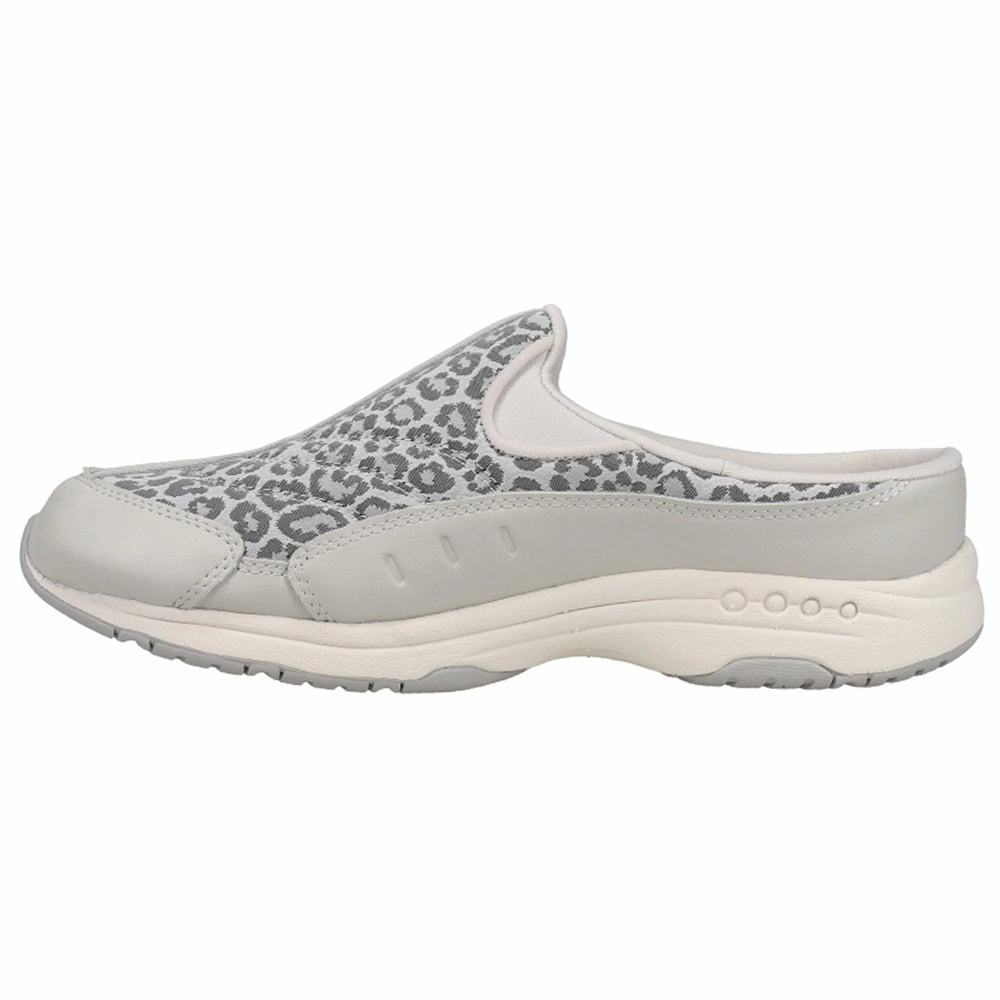 Heat Sealed Seams Durable Stitching Technique Traveltime Leopard Mule Sneakers