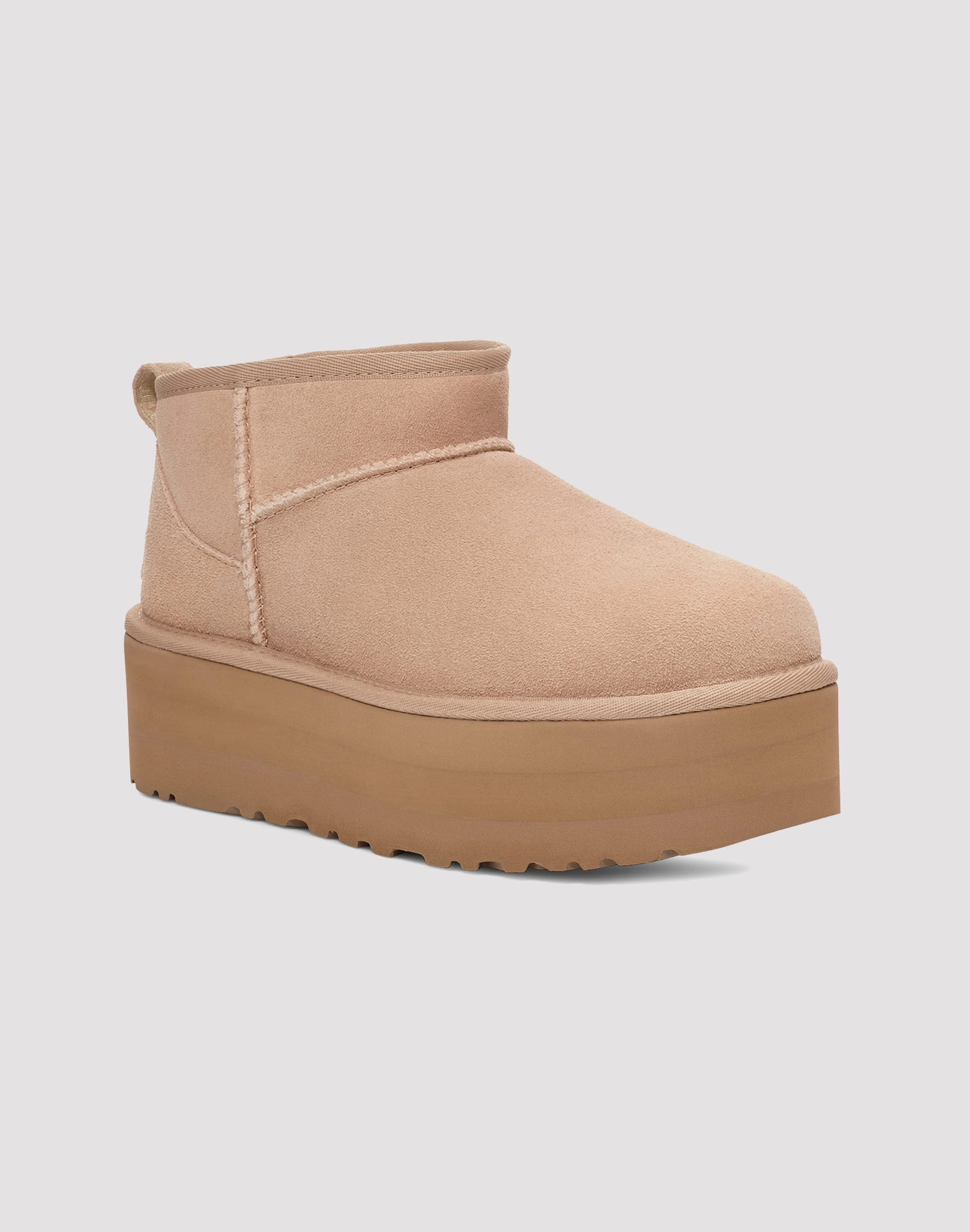 Resort Mode Comfortable Sockliner UGG Classic Ultra Mini Platform "Sand" Boot