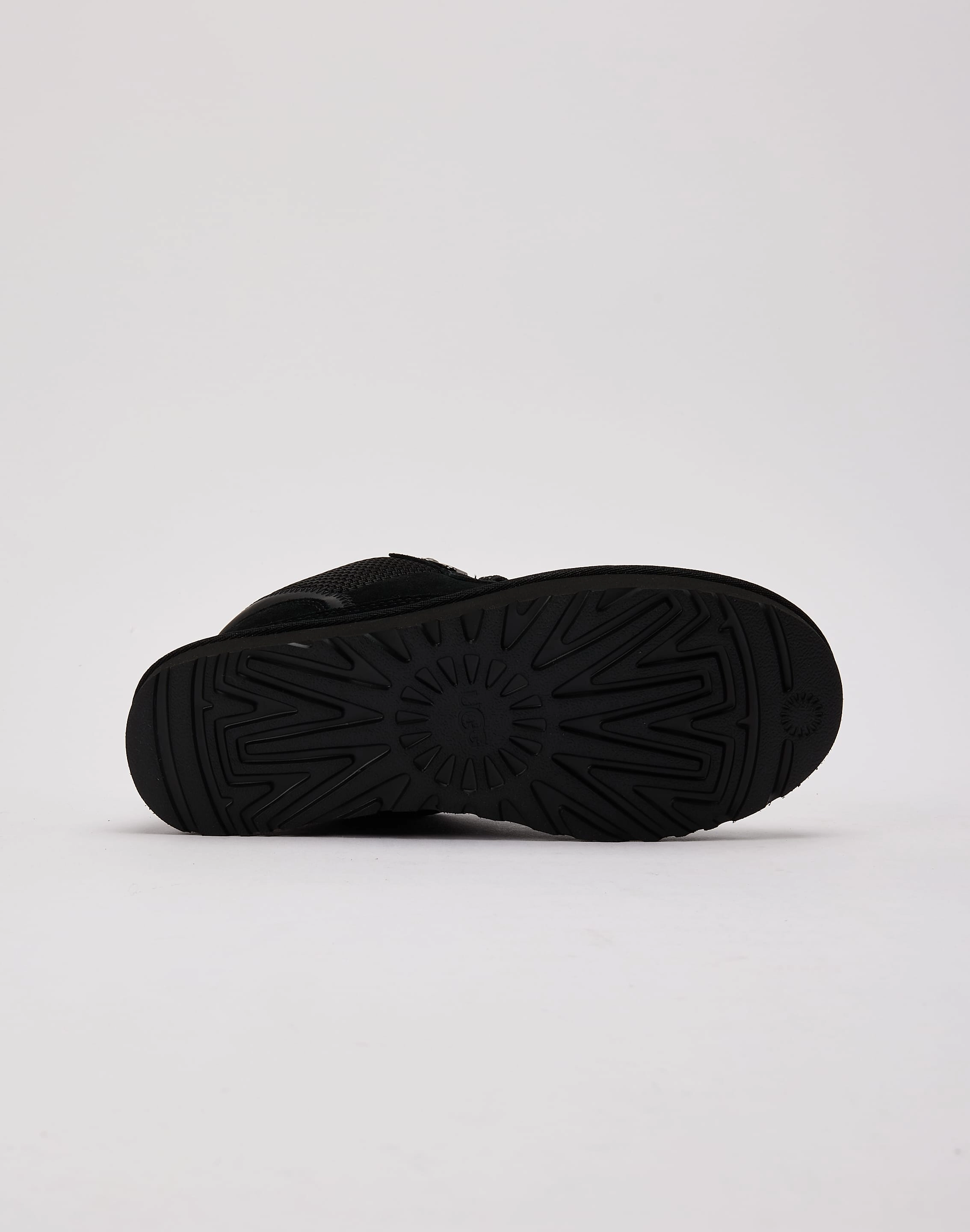 UGG Lowmel City Proof Float Feel