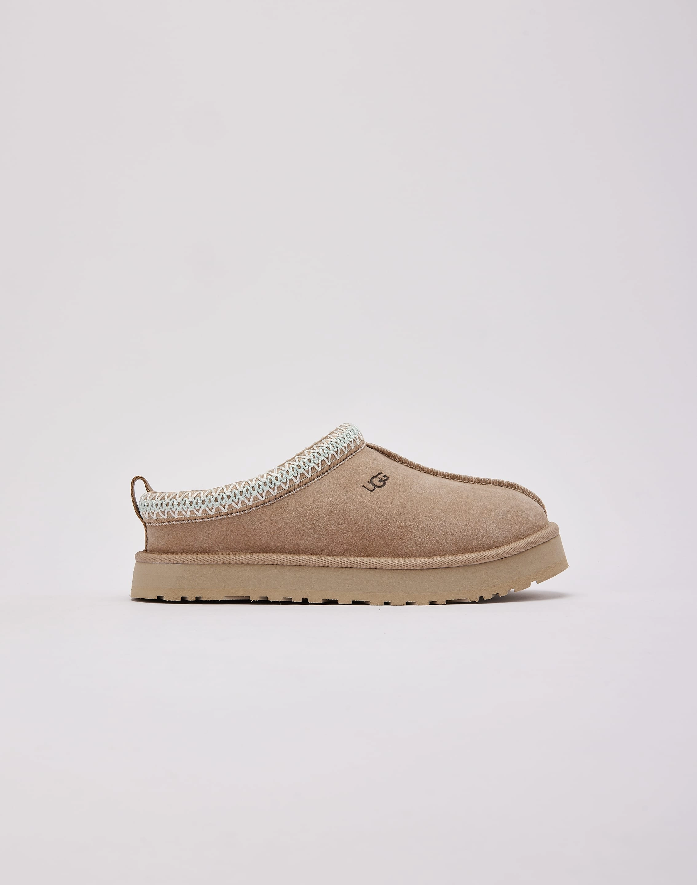 UGG Tazz Grade-School Transitional Look