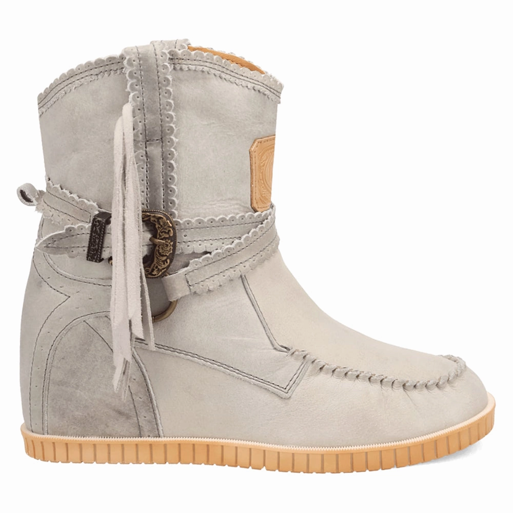 Montauk Fringe Round Toe Moccasin Boots Iconic support