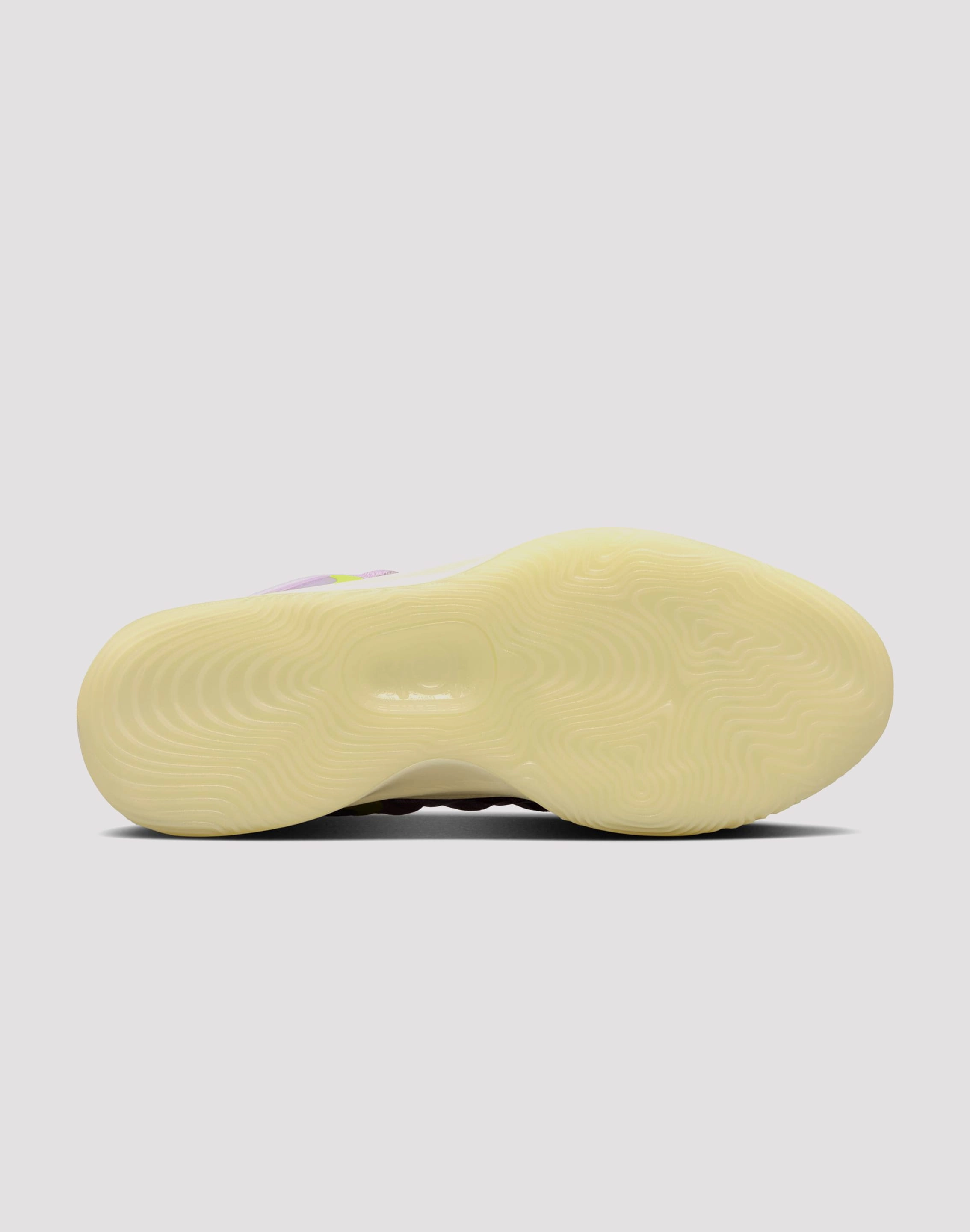 Nike KD17 Producer Pack The Alchemist Basketball Shock-absorbent look