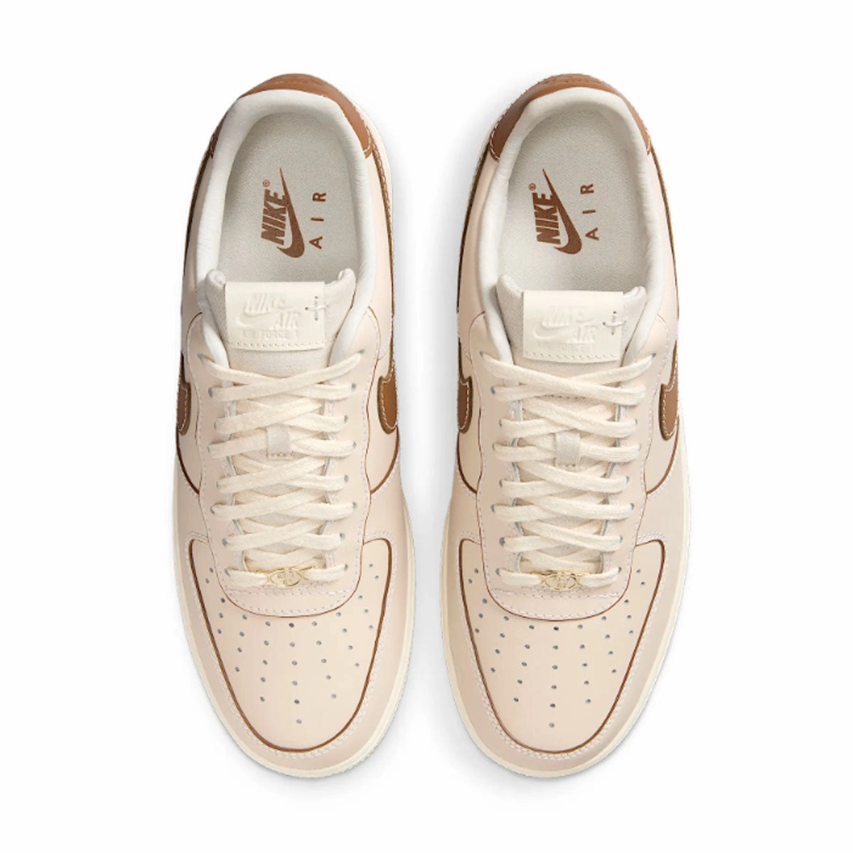 gym - goer Air Force 1 '07' 'Pearl White Pale Ivory'