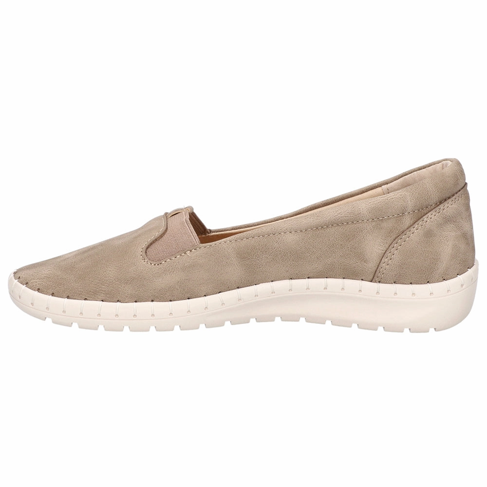 Belen Slip On Flats Flexible Midsole Design
