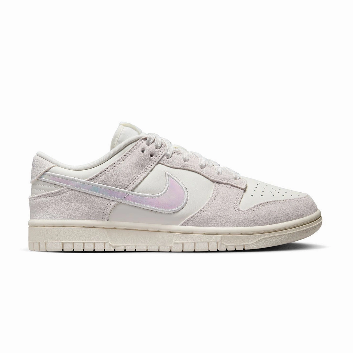 sole Wmns Dunk Low 'Iridescent'