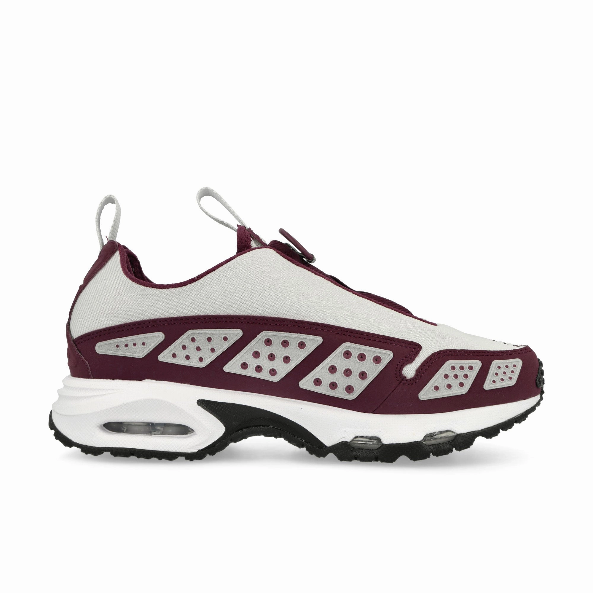 W Air Max SNDR hybrid design