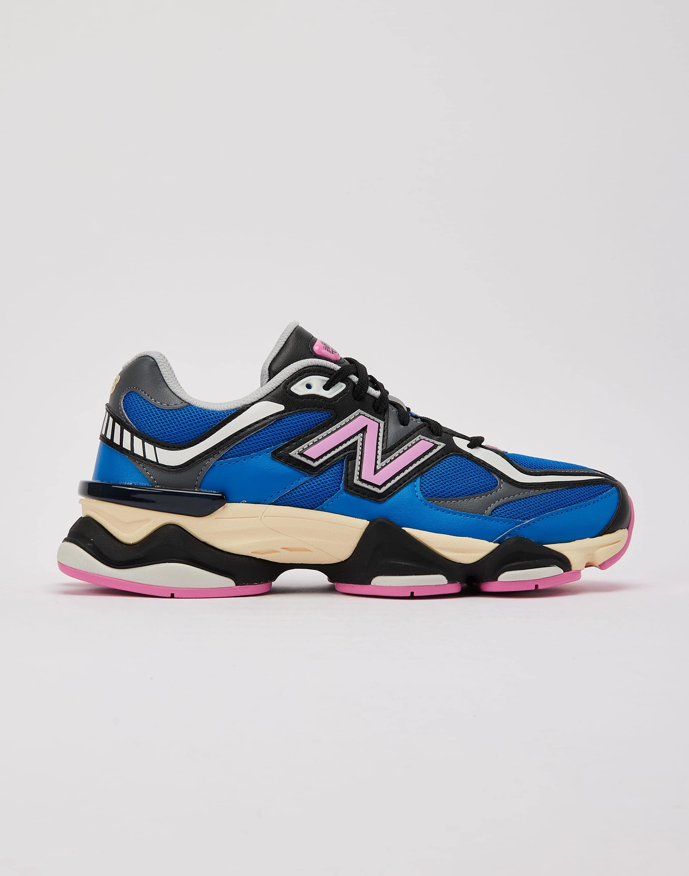 New Balance 9060 Multidirectional Flex Channels